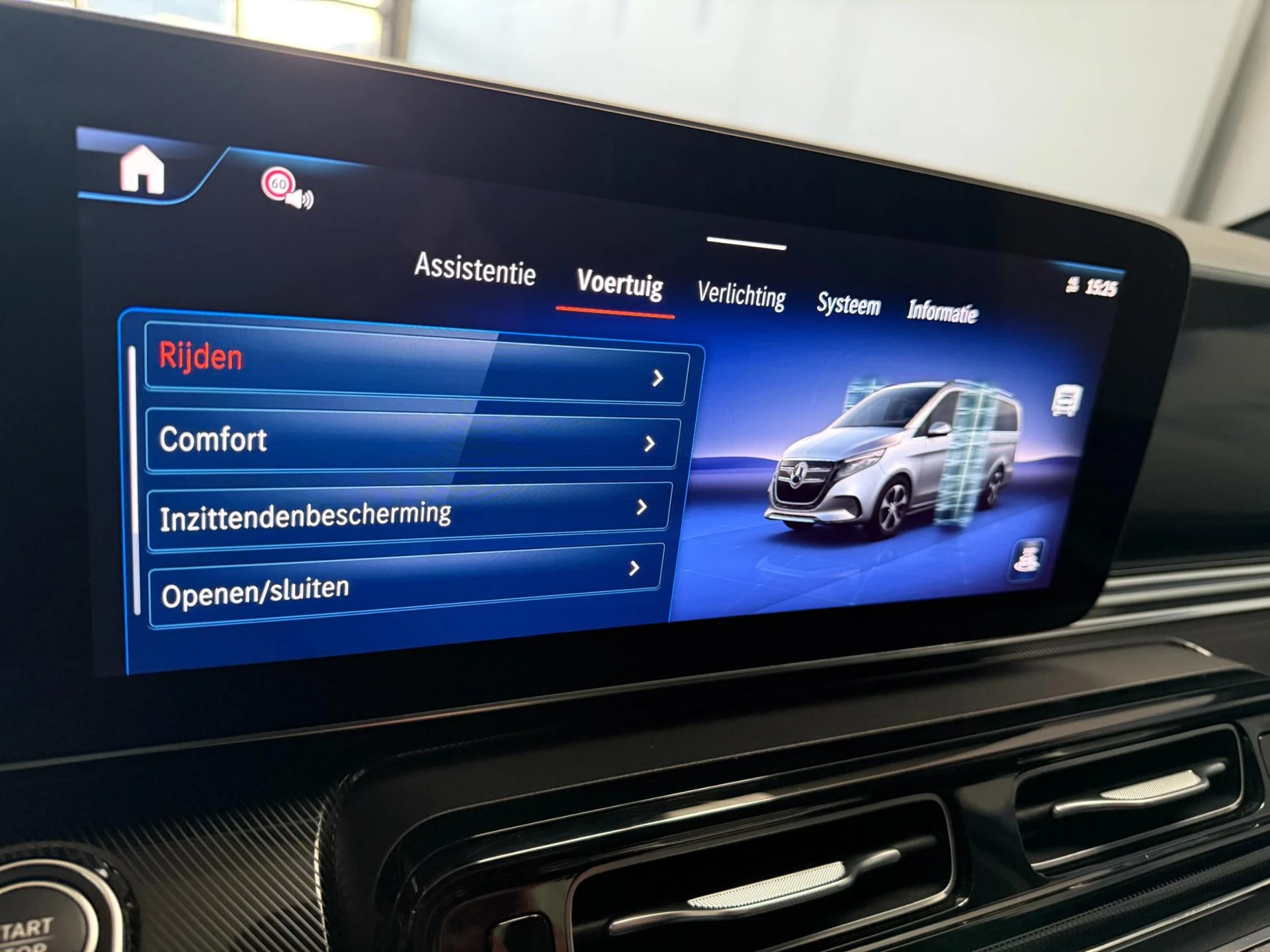 Hoofdafbeelding Mercedes-Benz EQV