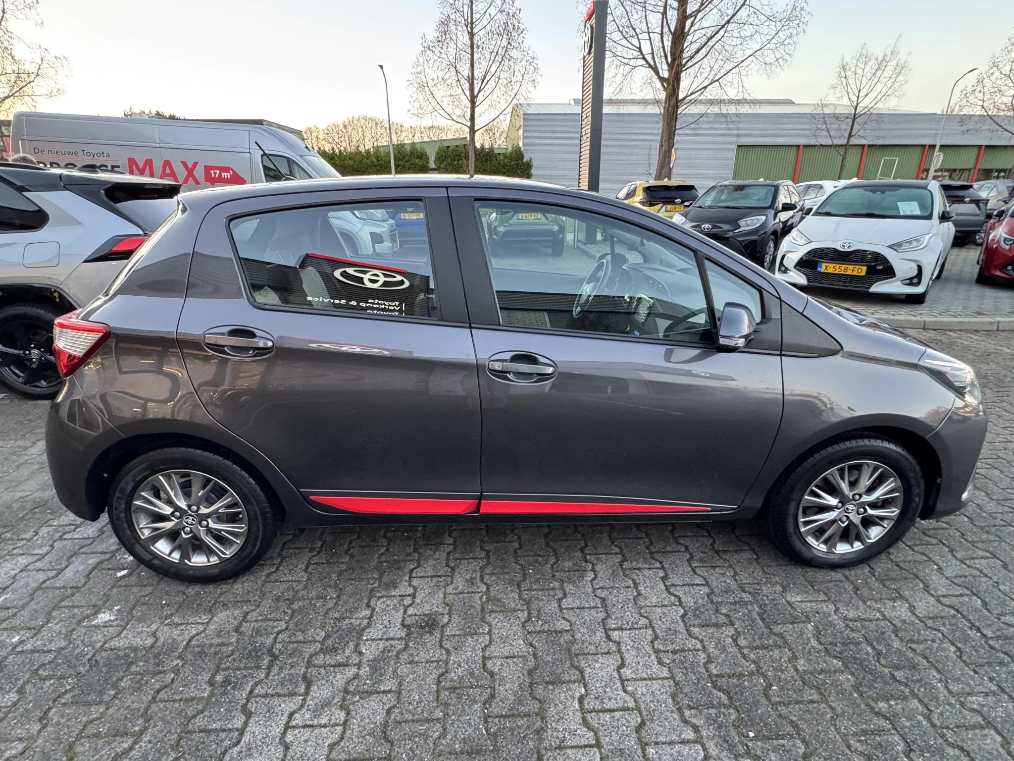 Hoofdafbeelding Toyota Yaris