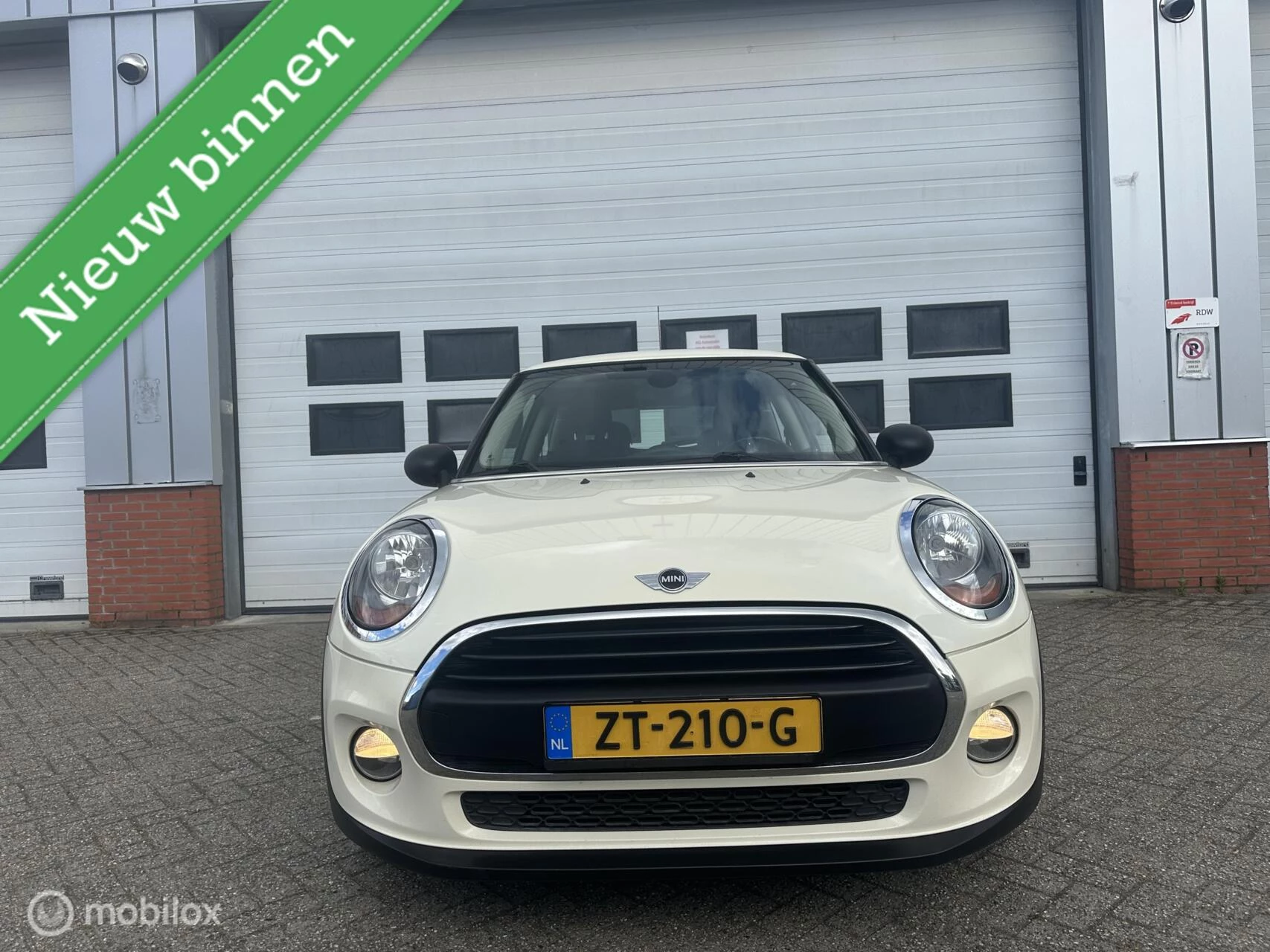 Hoofdafbeelding MINI One