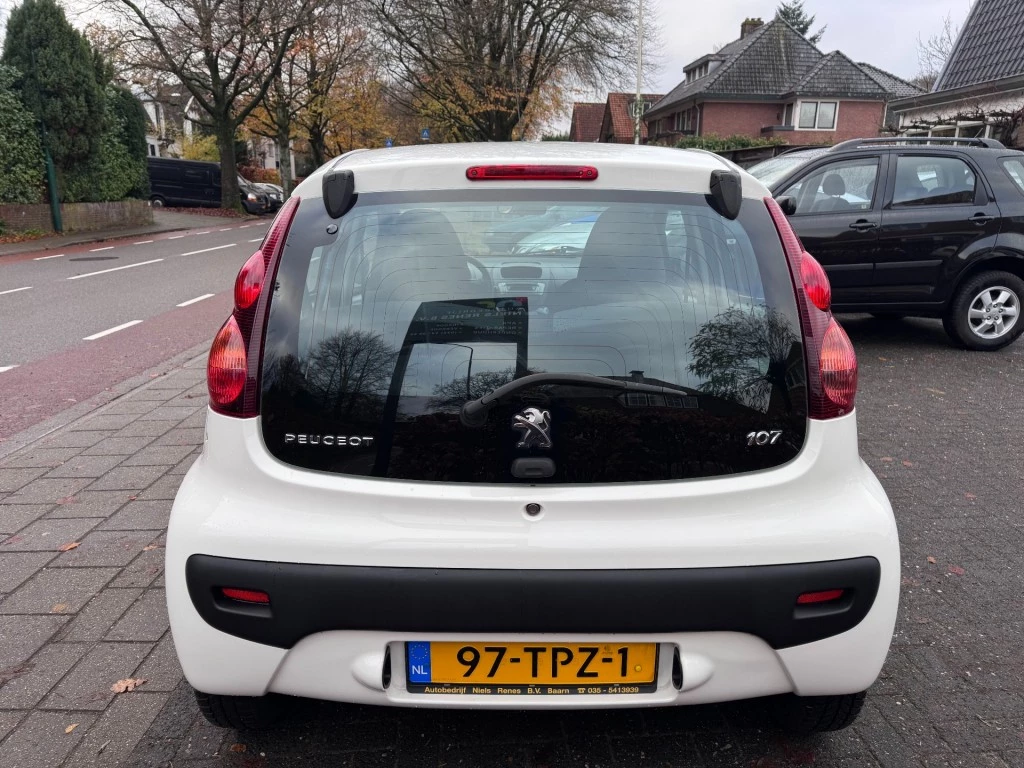 Hoofdafbeelding Peugeot 107