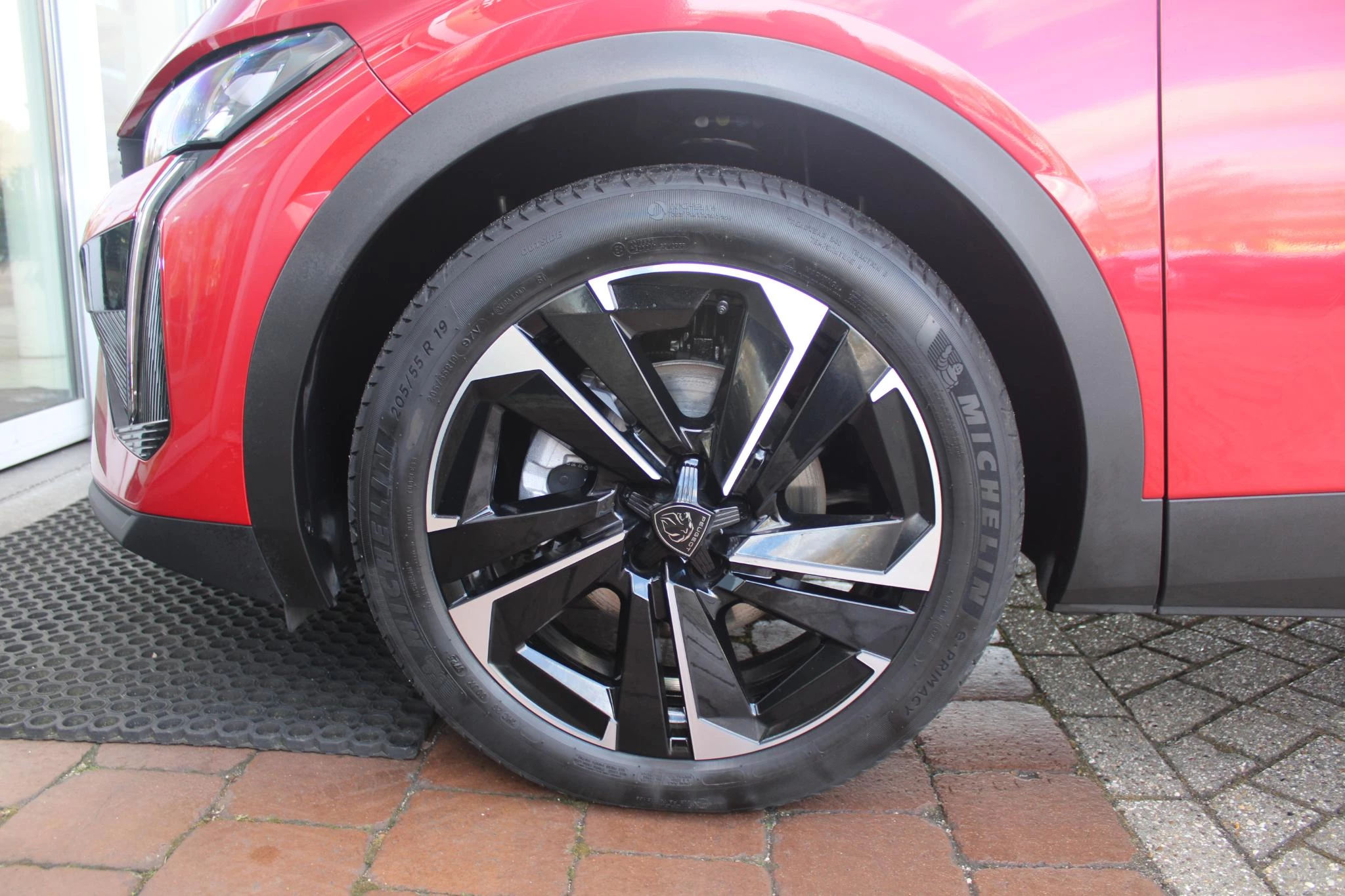 Hoofdafbeelding Peugeot 408