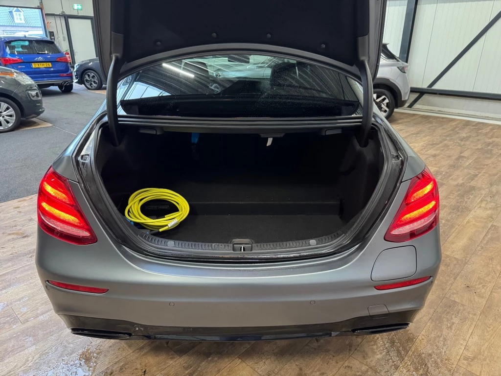 Hoofdafbeelding Mercedes-Benz E-Klasse