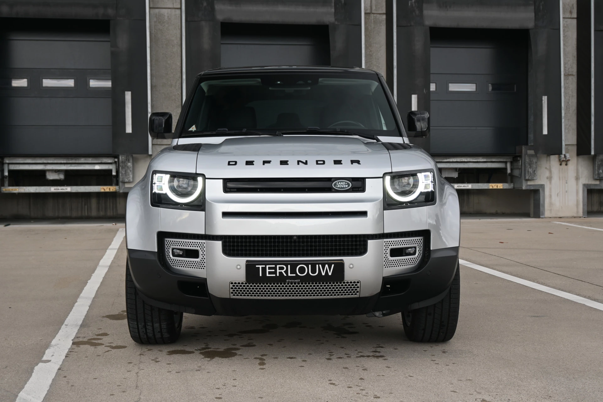 Hoofdafbeelding Land Rover Defender