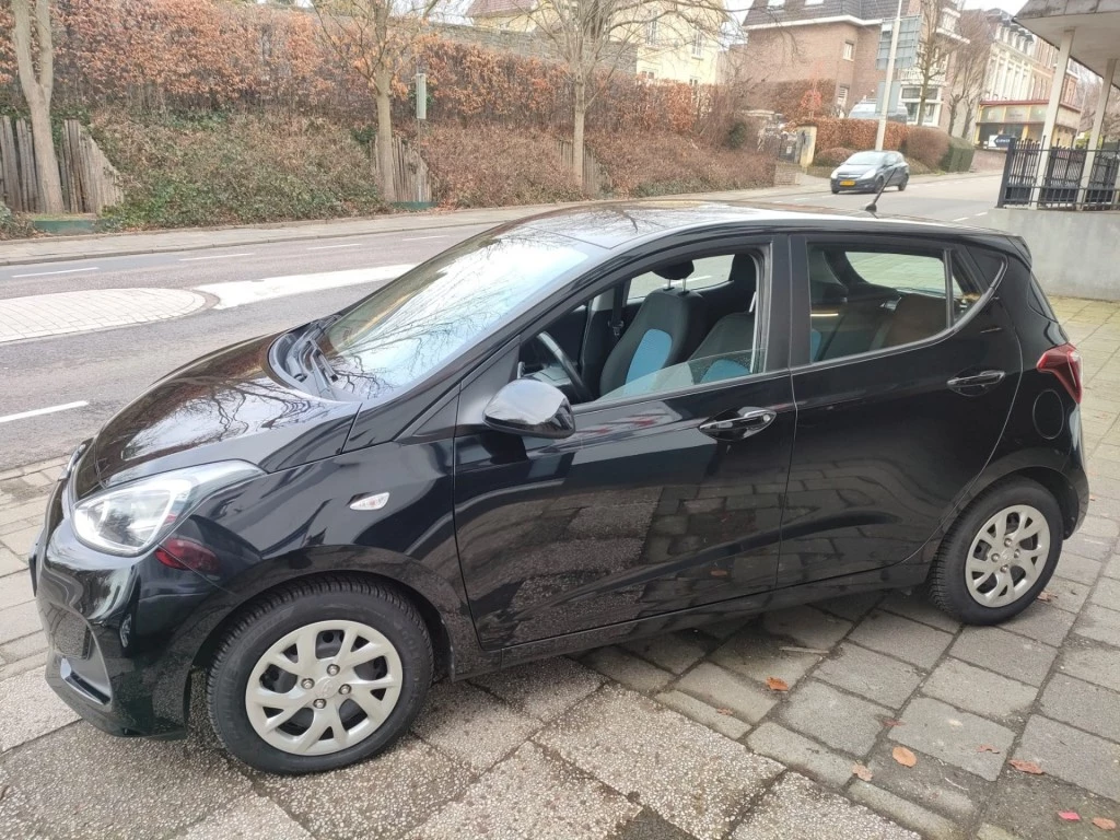 Hoofdafbeelding Hyundai i10