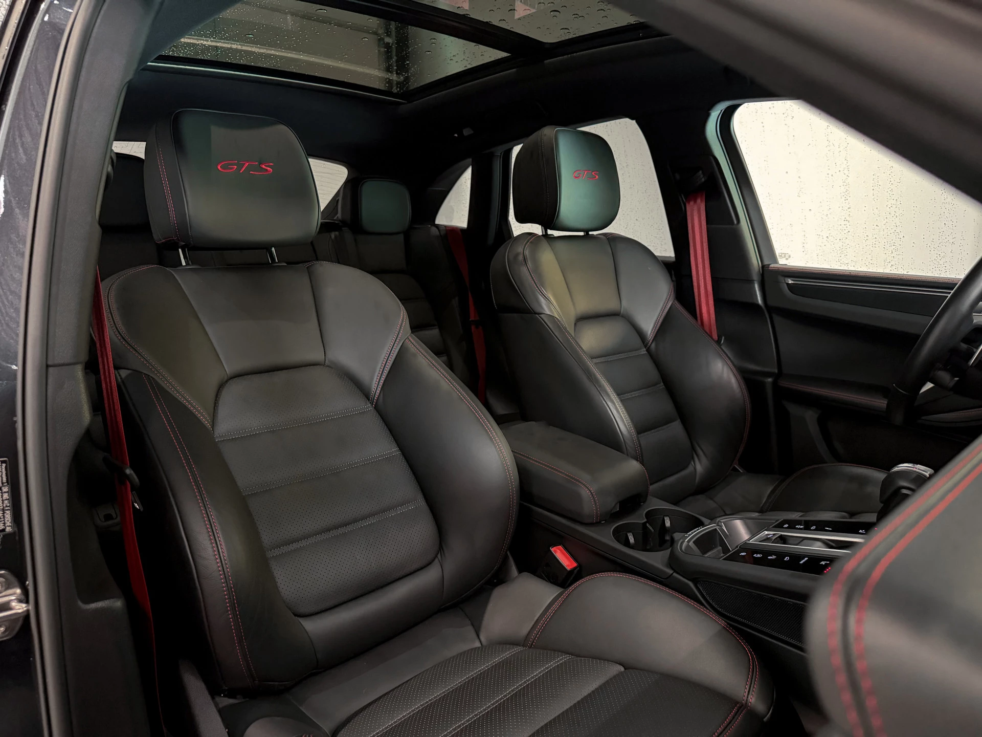 Hoofdafbeelding Porsche Macan