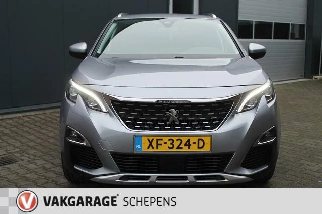 Hoofdafbeelding Peugeot 5008