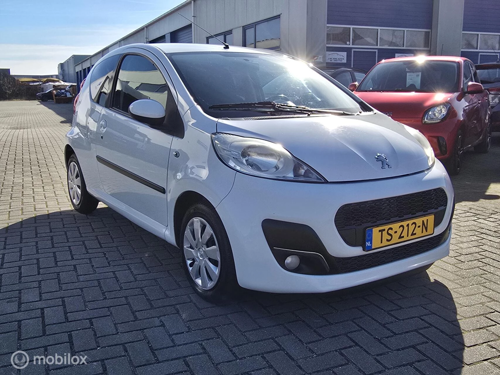 Hoofdafbeelding Peugeot 107