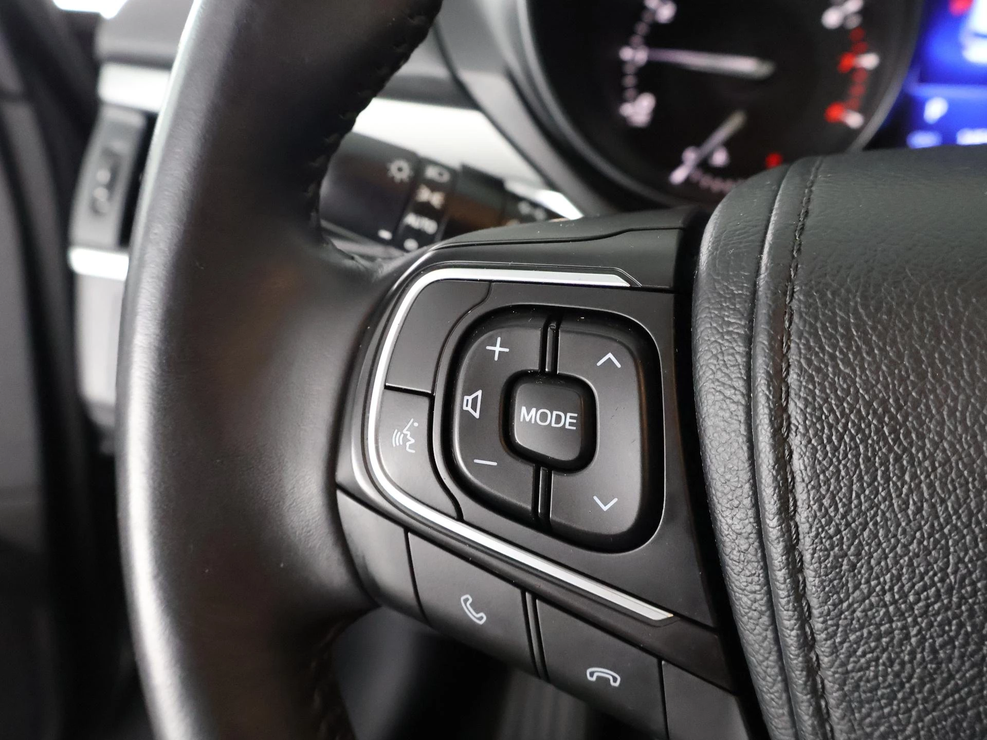 Hoofdafbeelding Toyota Avensis