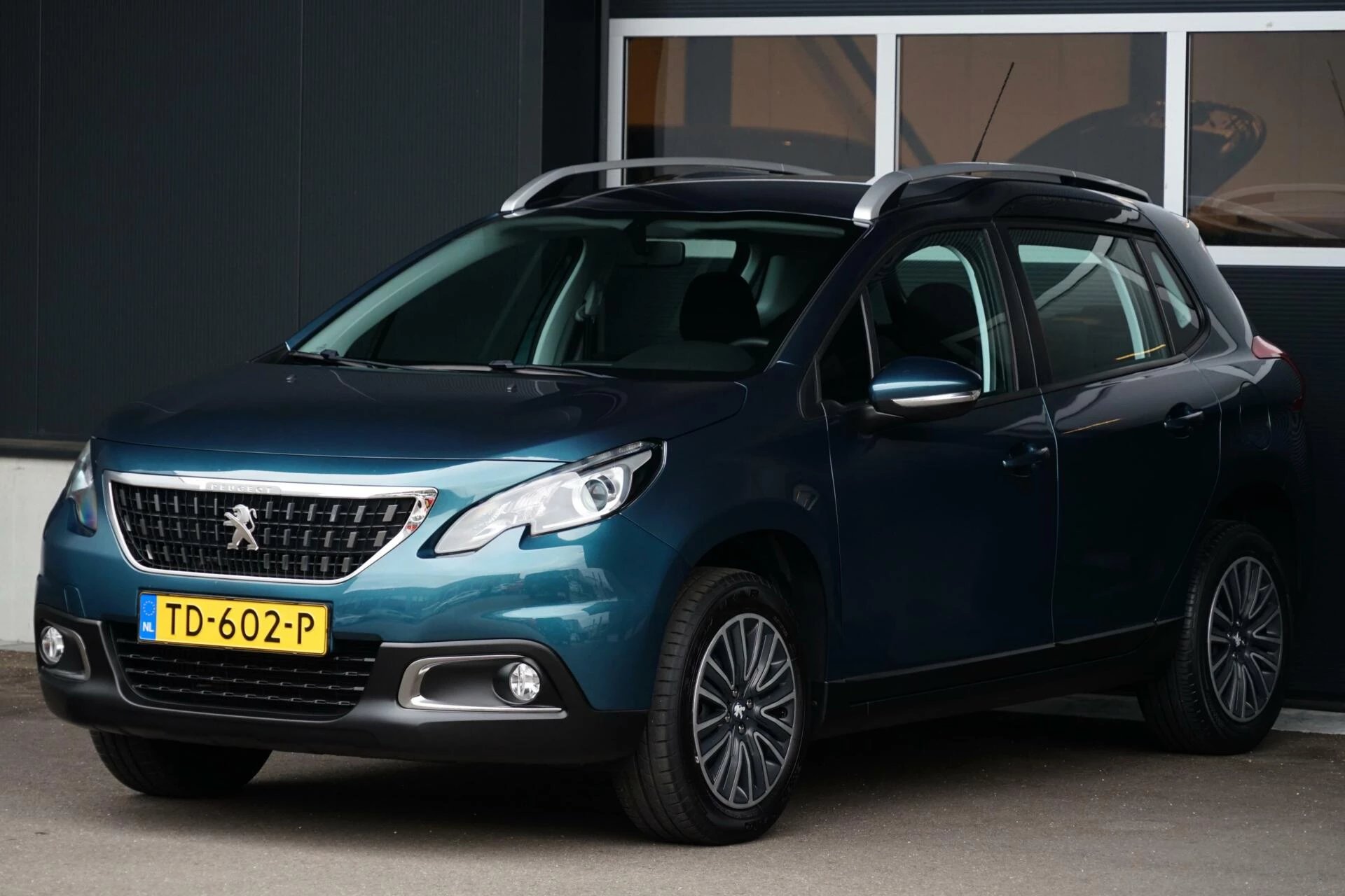 Hoofdafbeelding Peugeot 2008