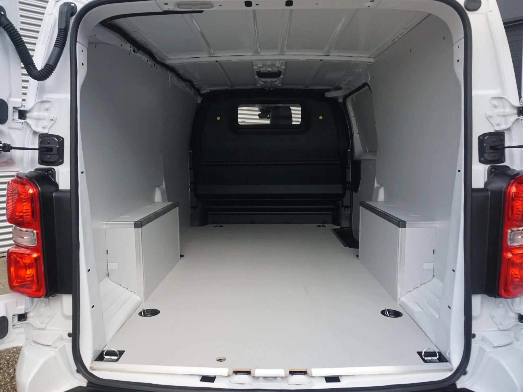 Hoofdafbeelding Opel Vivaro-e