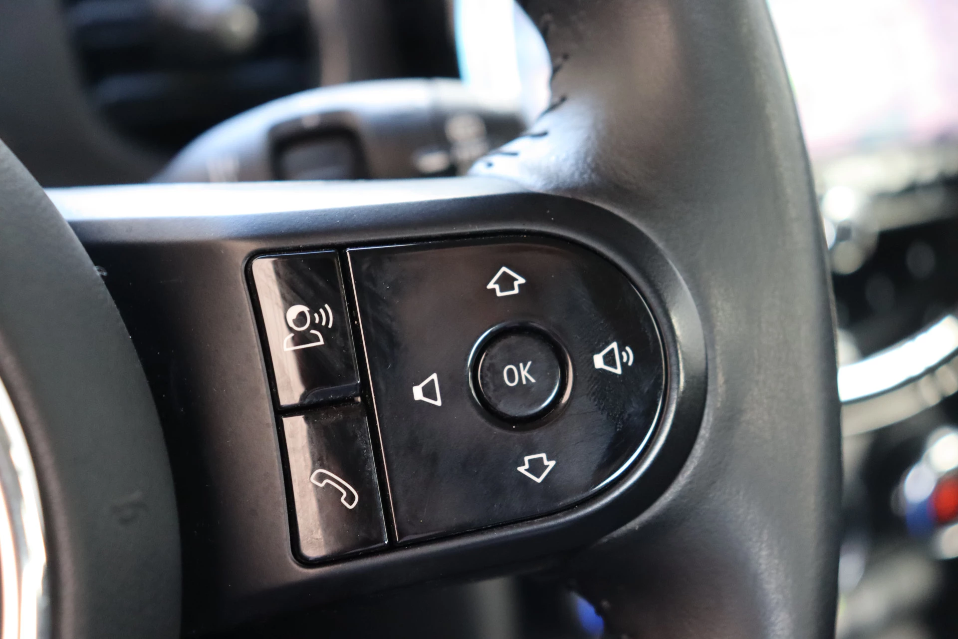 Hoofdafbeelding MINI One