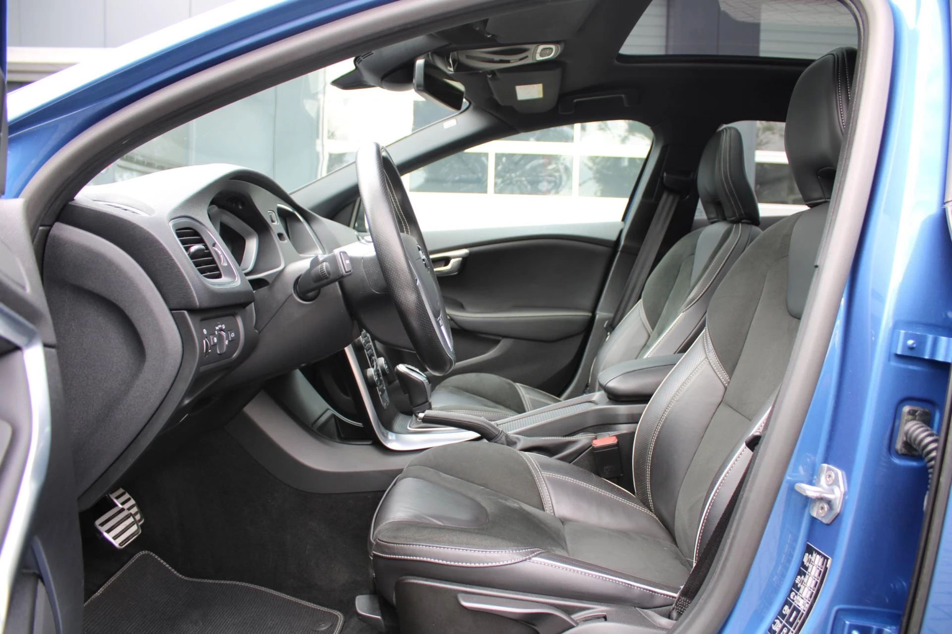 Hoofdafbeelding Volvo V40