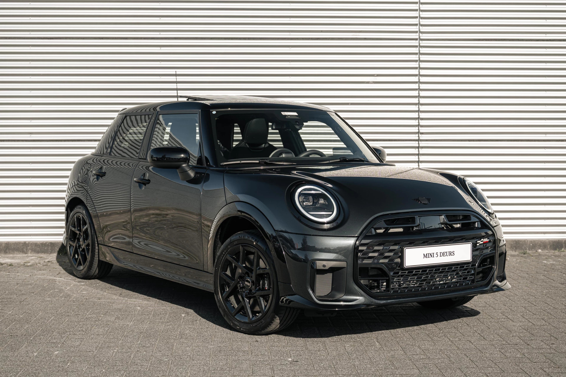 Hoofdafbeelding MINI 5-deurs