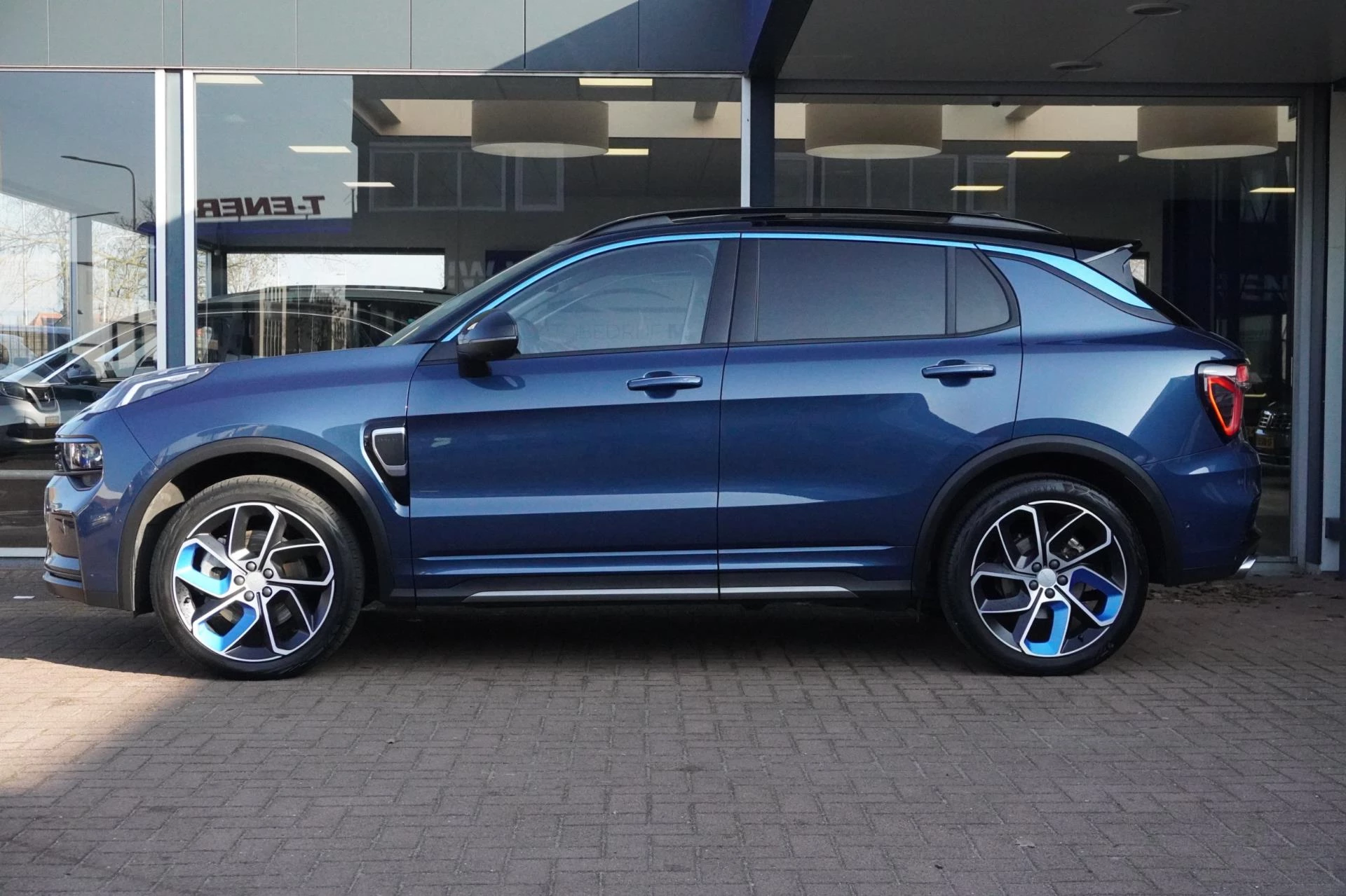 Hoofdafbeelding Lynk & Co 01