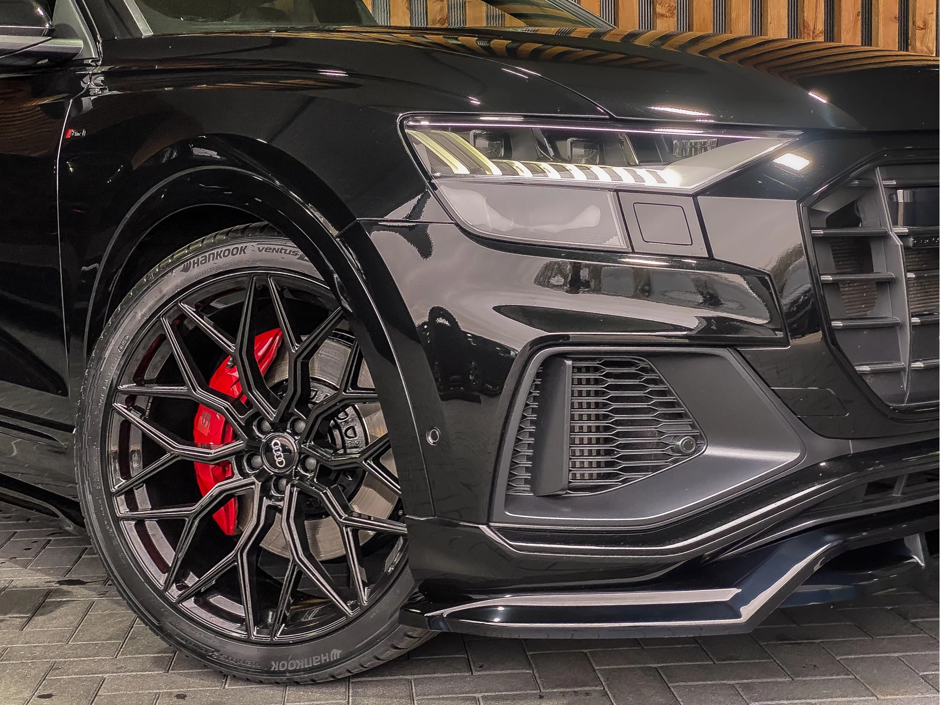 Hoofdafbeelding Audi Q8