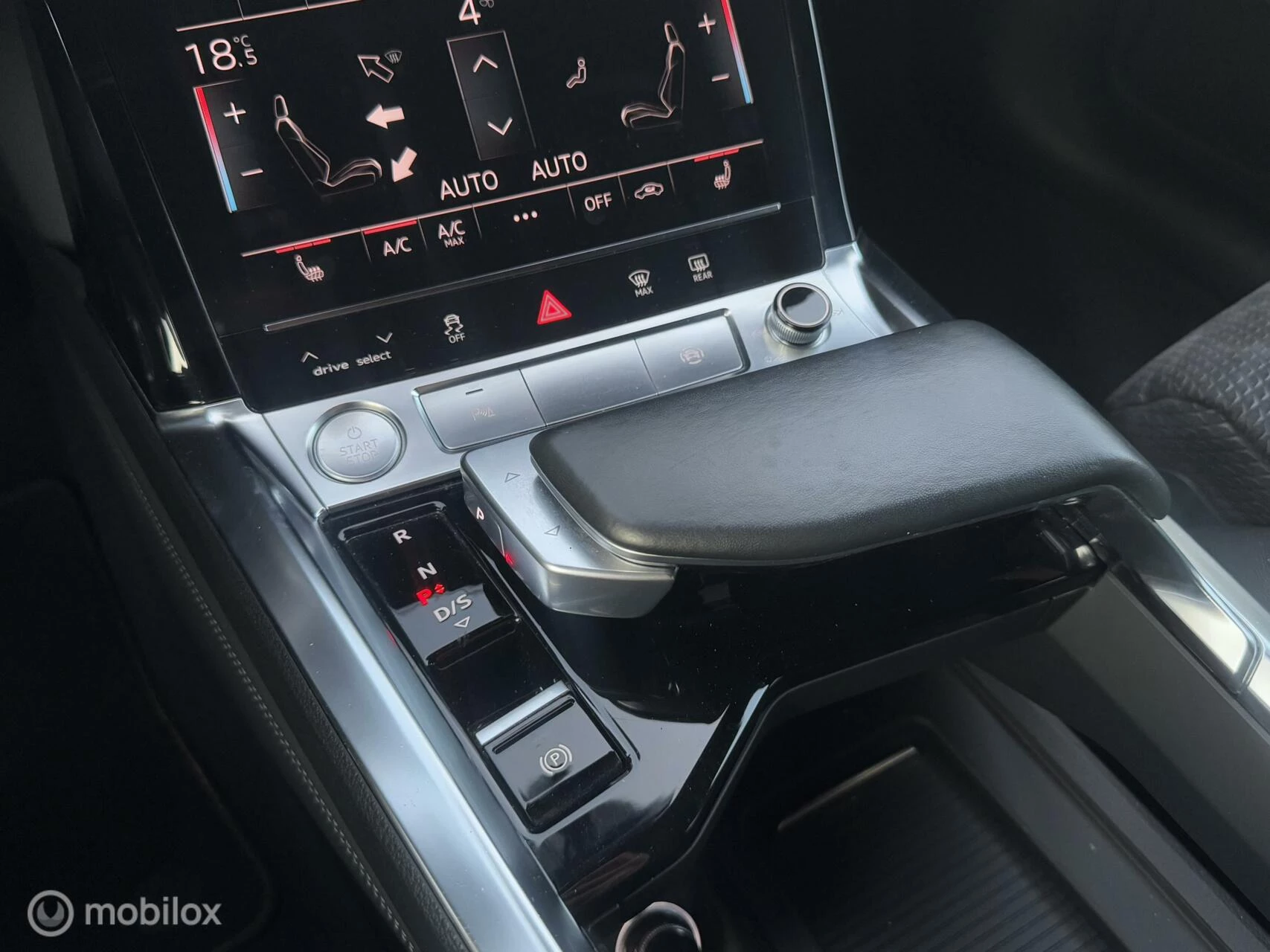 Hoofdafbeelding Audi e-tron