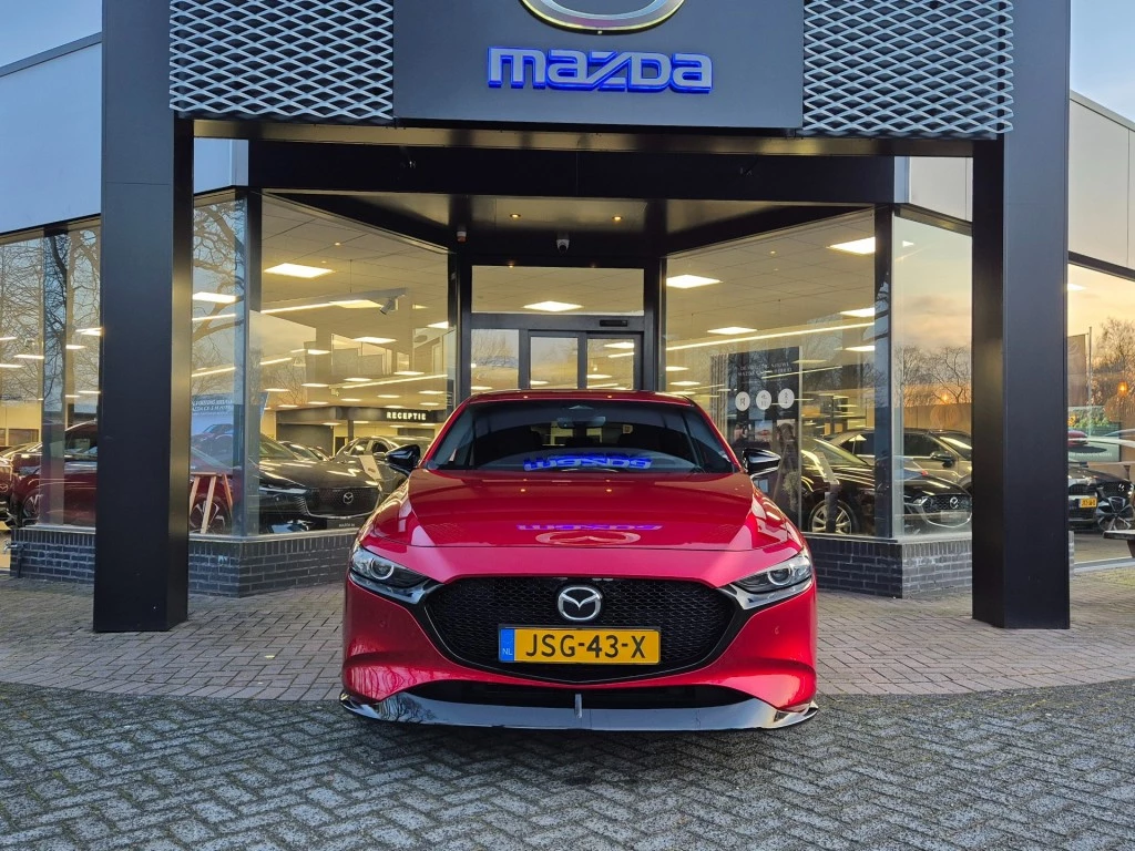 Hoofdafbeelding Mazda 3
