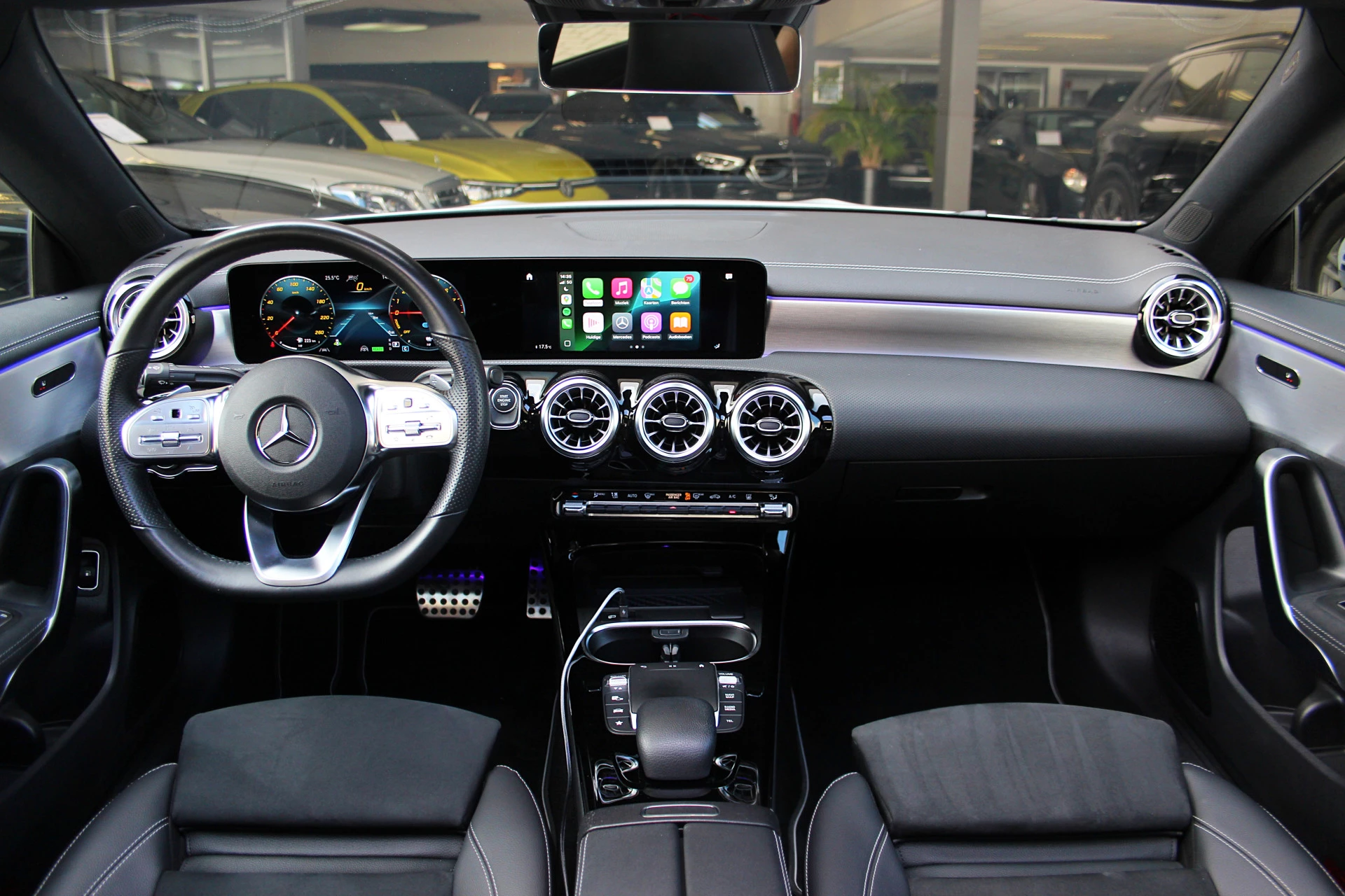 Hoofdafbeelding Mercedes-Benz CLA