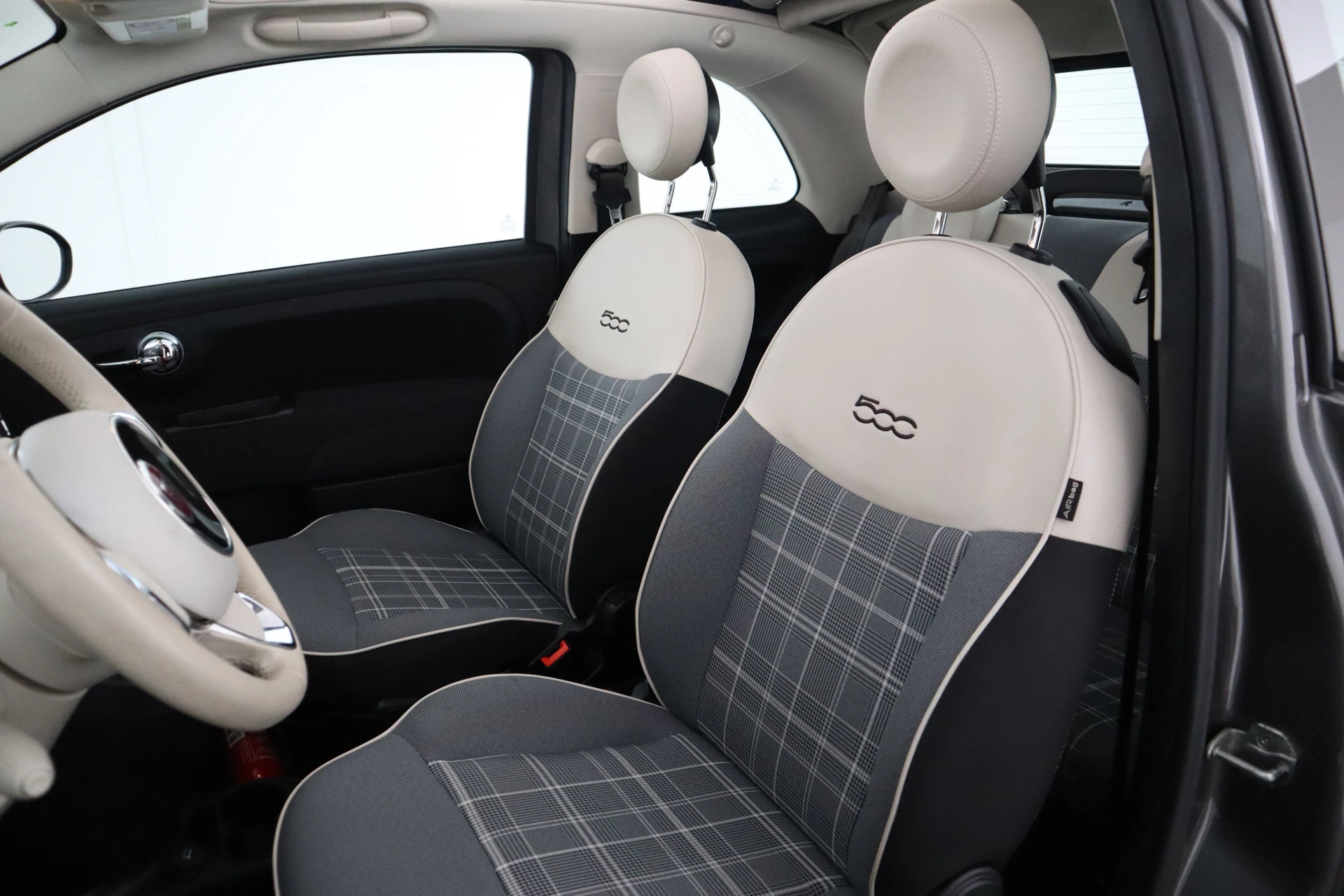 Hoofdafbeelding Fiat 500C