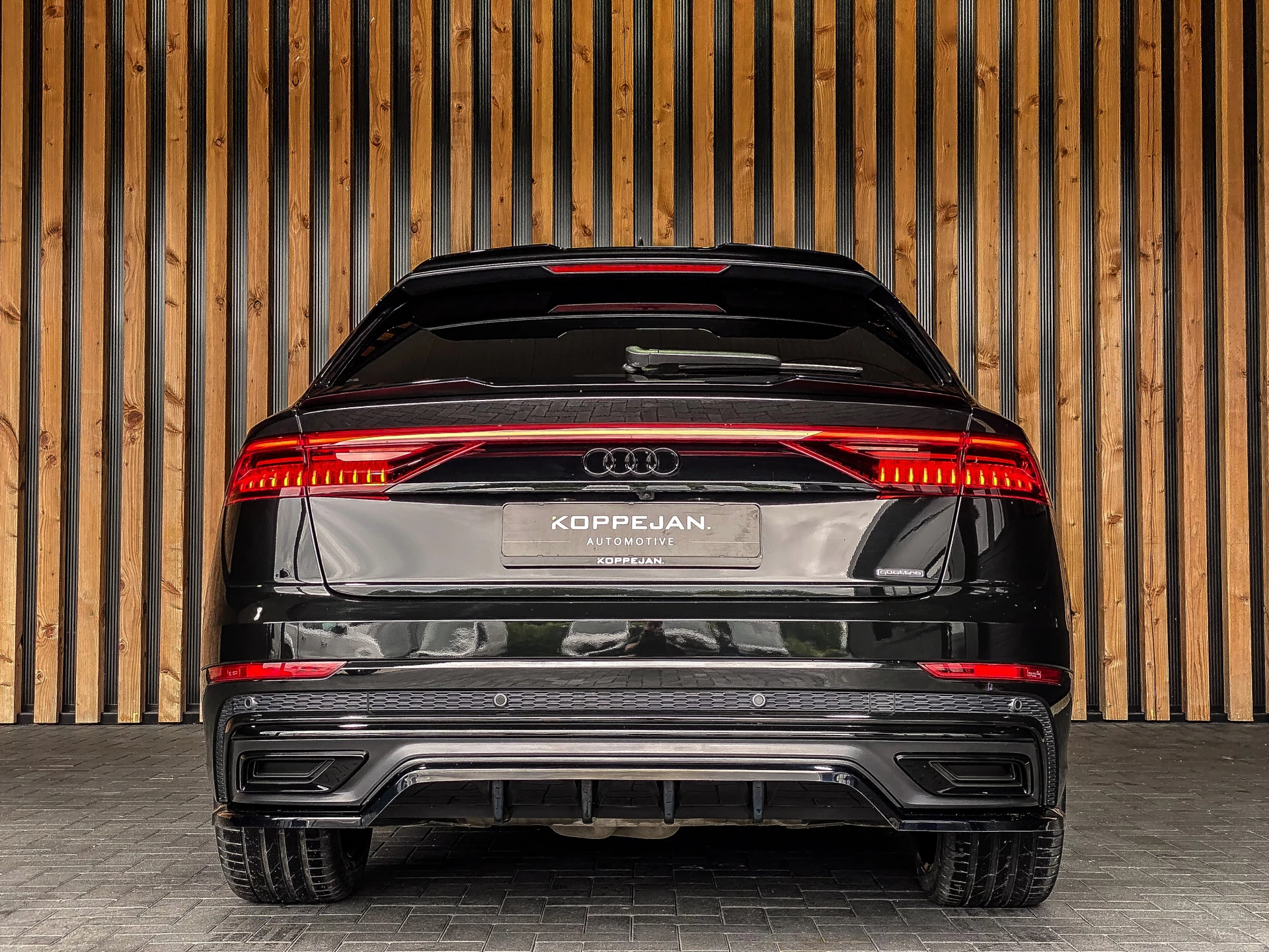 Hoofdafbeelding Audi Q8