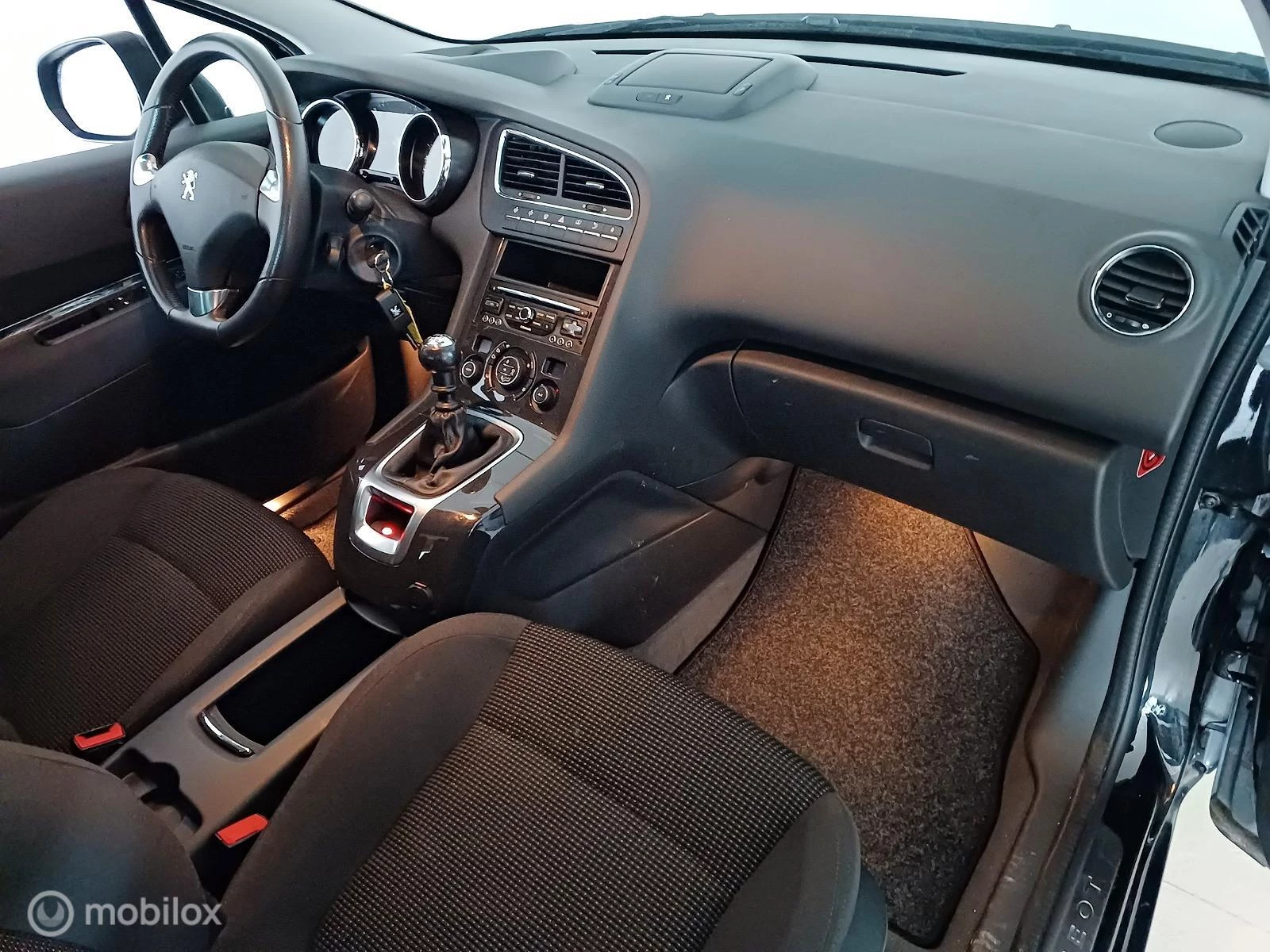 Hoofdafbeelding Peugeot 5008