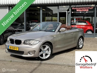BMW 1-serie Cabrio 118i High Executive BRUIN LEDER AUTOMAAT
