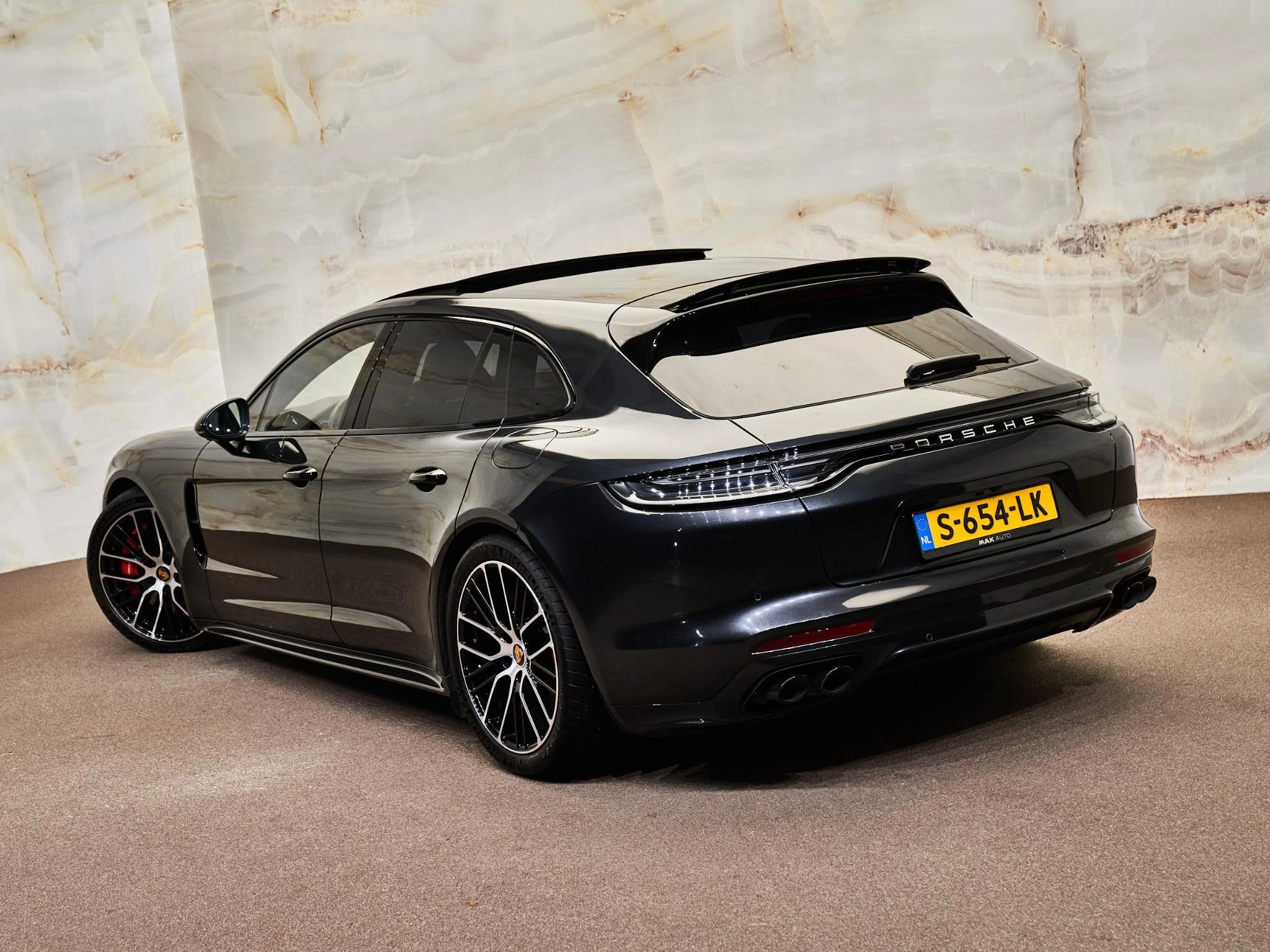 Hoofdafbeelding Porsche Panamera