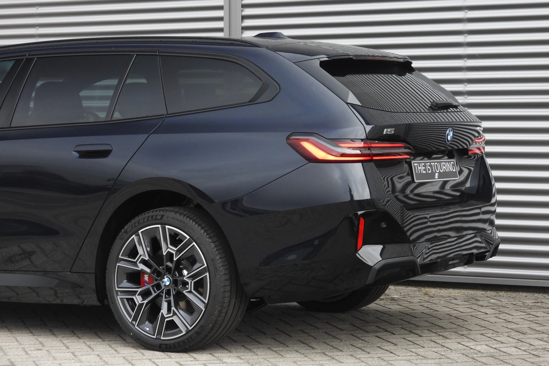 Hoofdafbeelding BMW i5