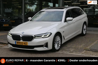 BMW 5-serie Touring 530e xDrive PANO-DAK TREKHAAK NL-AUTO NAP!