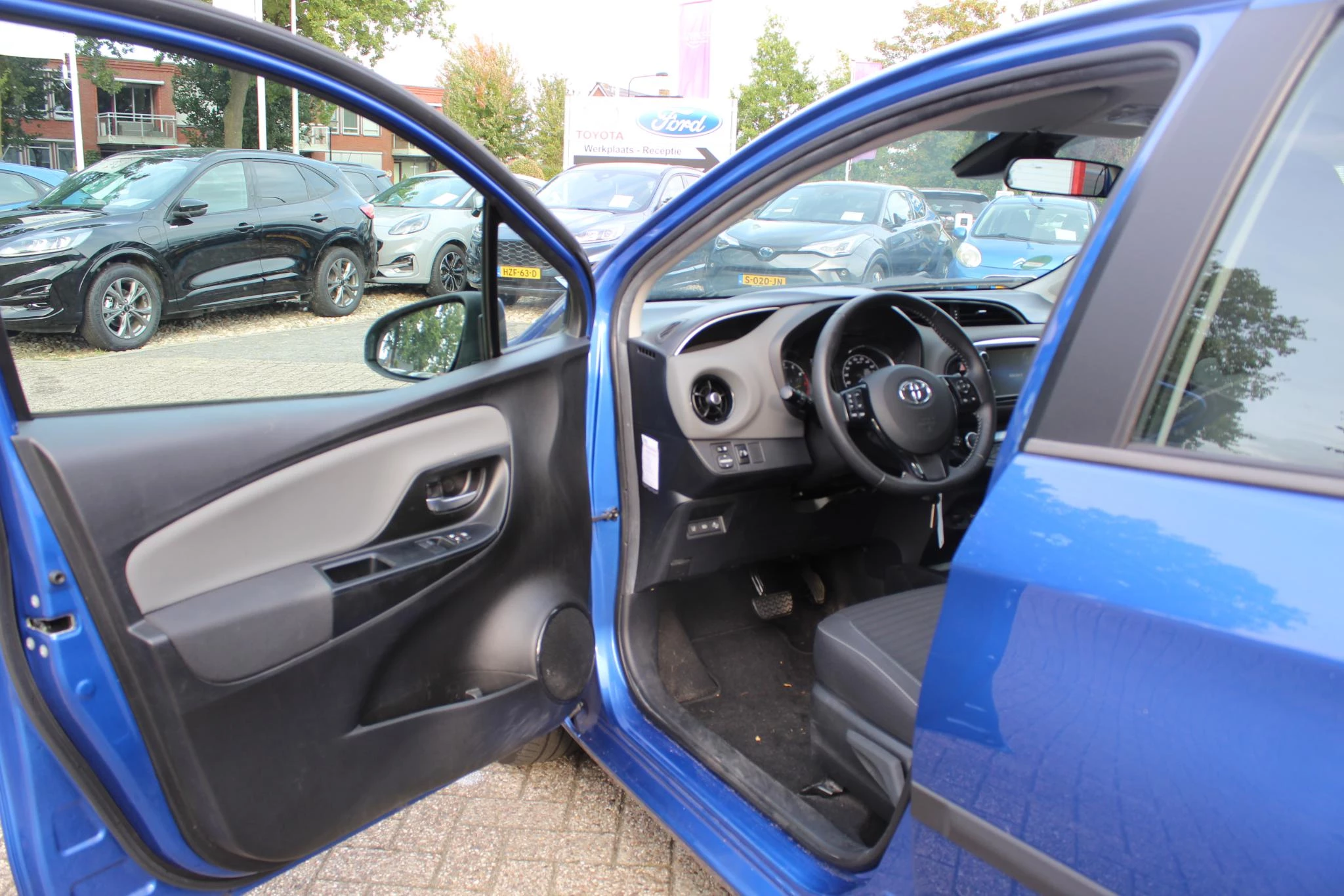 Hoofdafbeelding Toyota Yaris