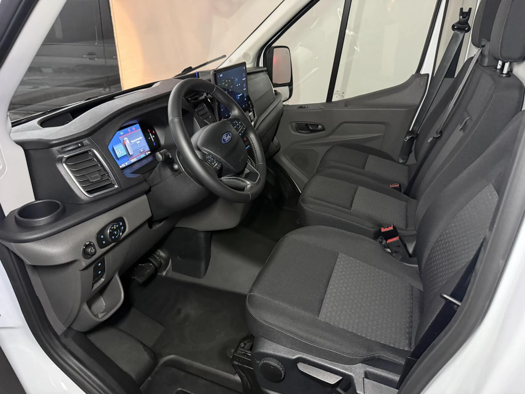 Hoofdafbeelding Ford E-Transit