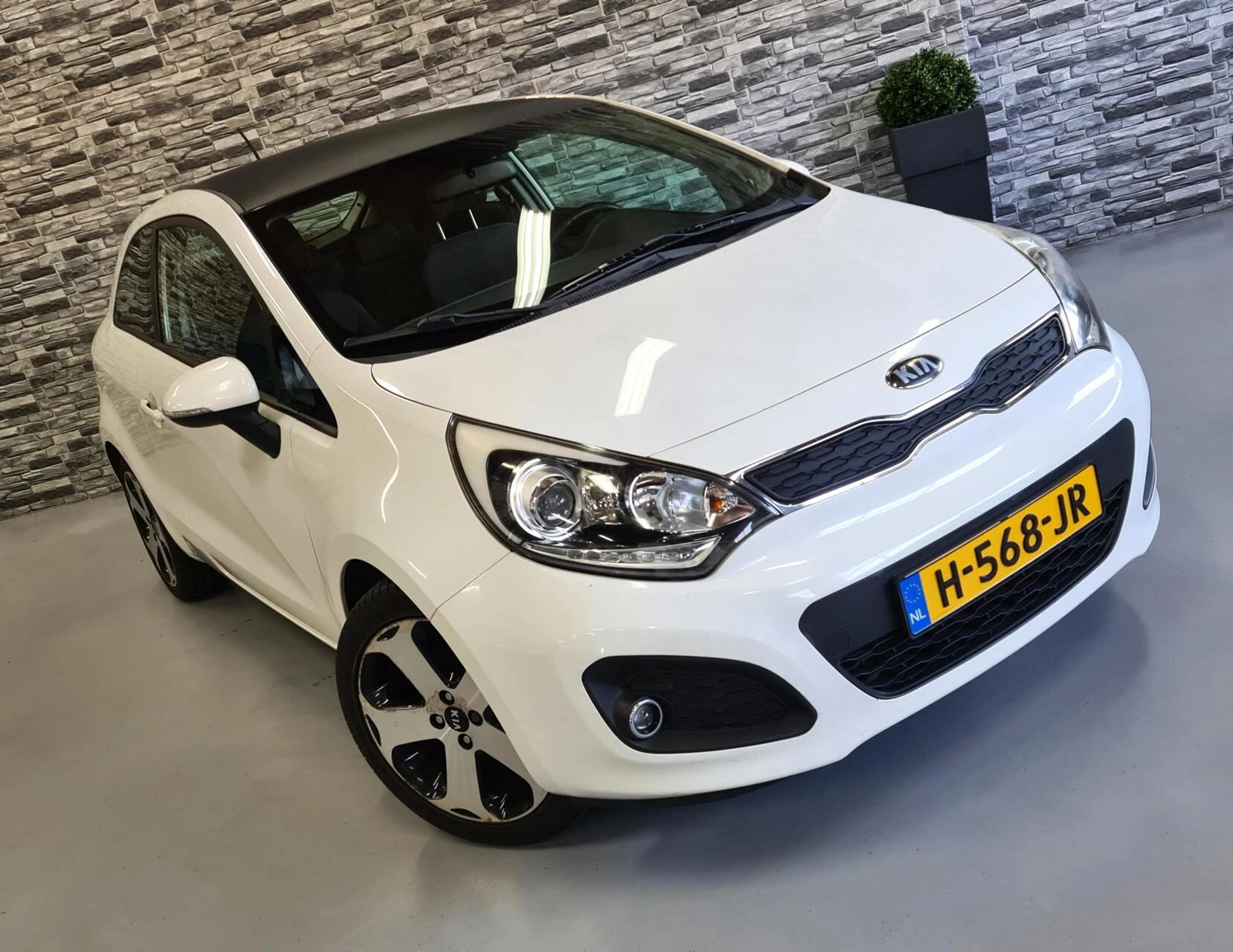 Hoofdafbeelding Kia Rio