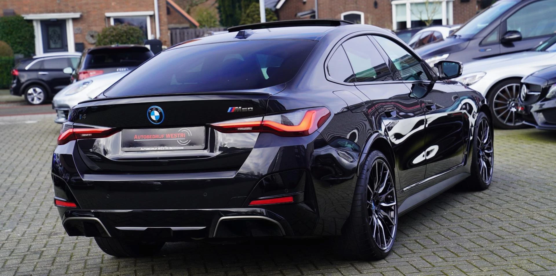 Hoofdafbeelding BMW i4