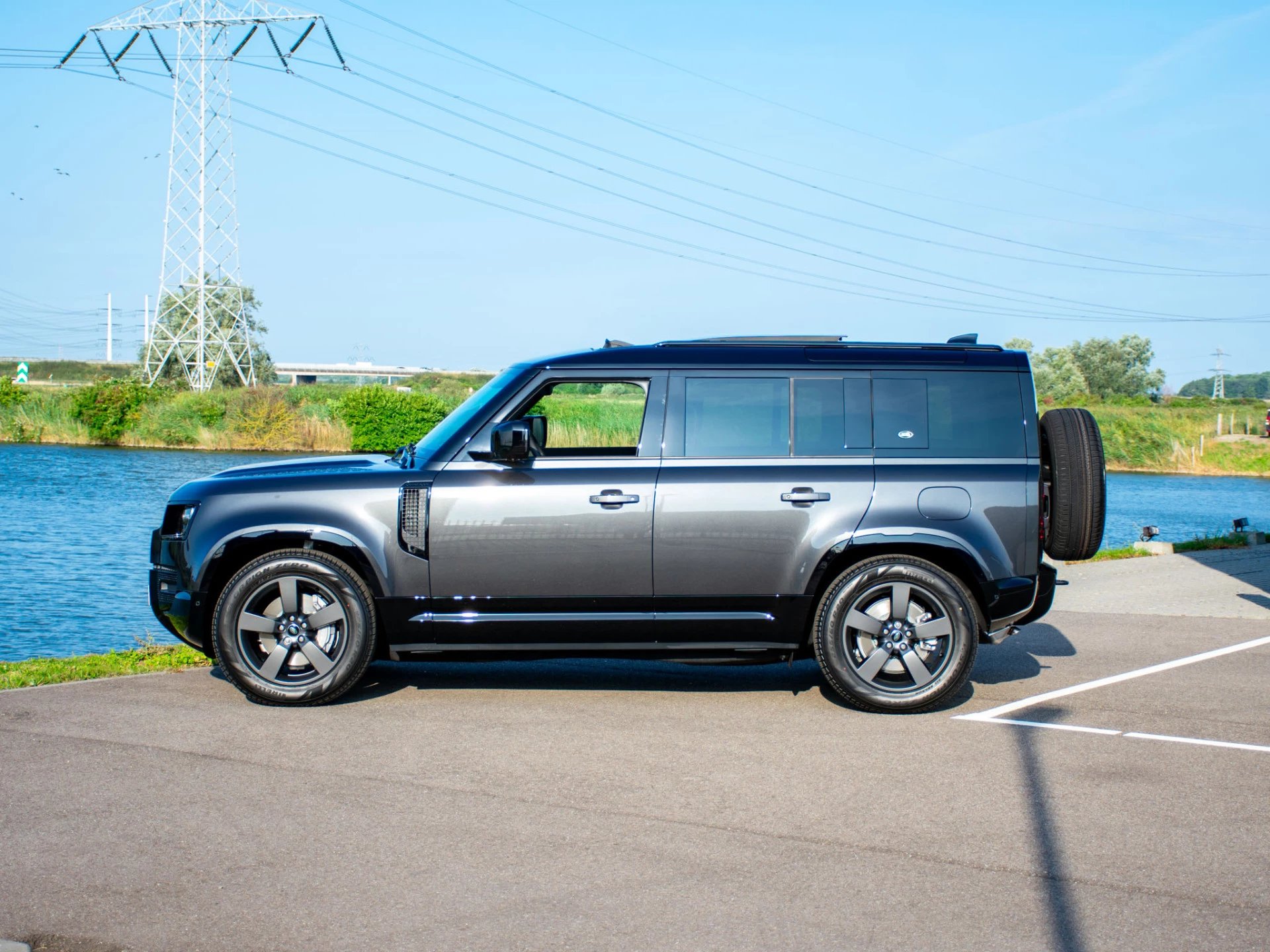 Hoofdafbeelding Land Rover Defender