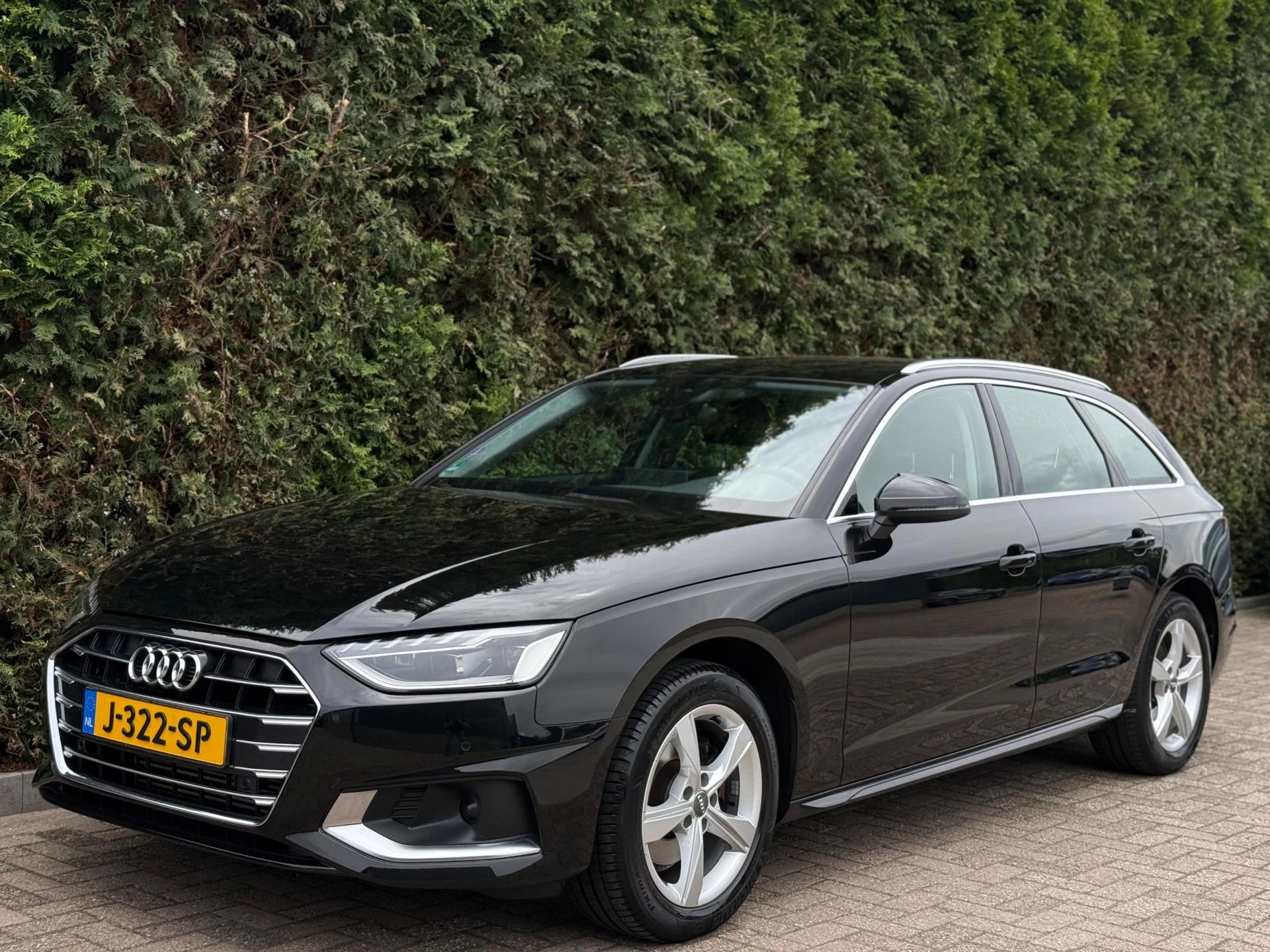 Hoofdafbeelding Audi A4