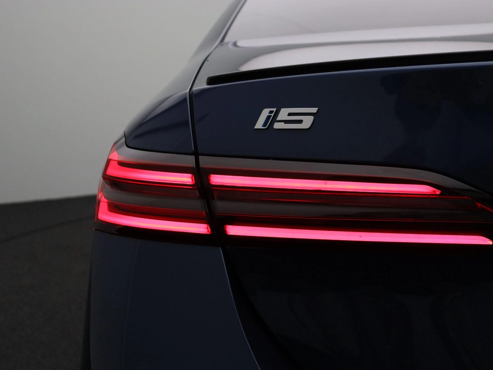 Hoofdafbeelding BMW i5