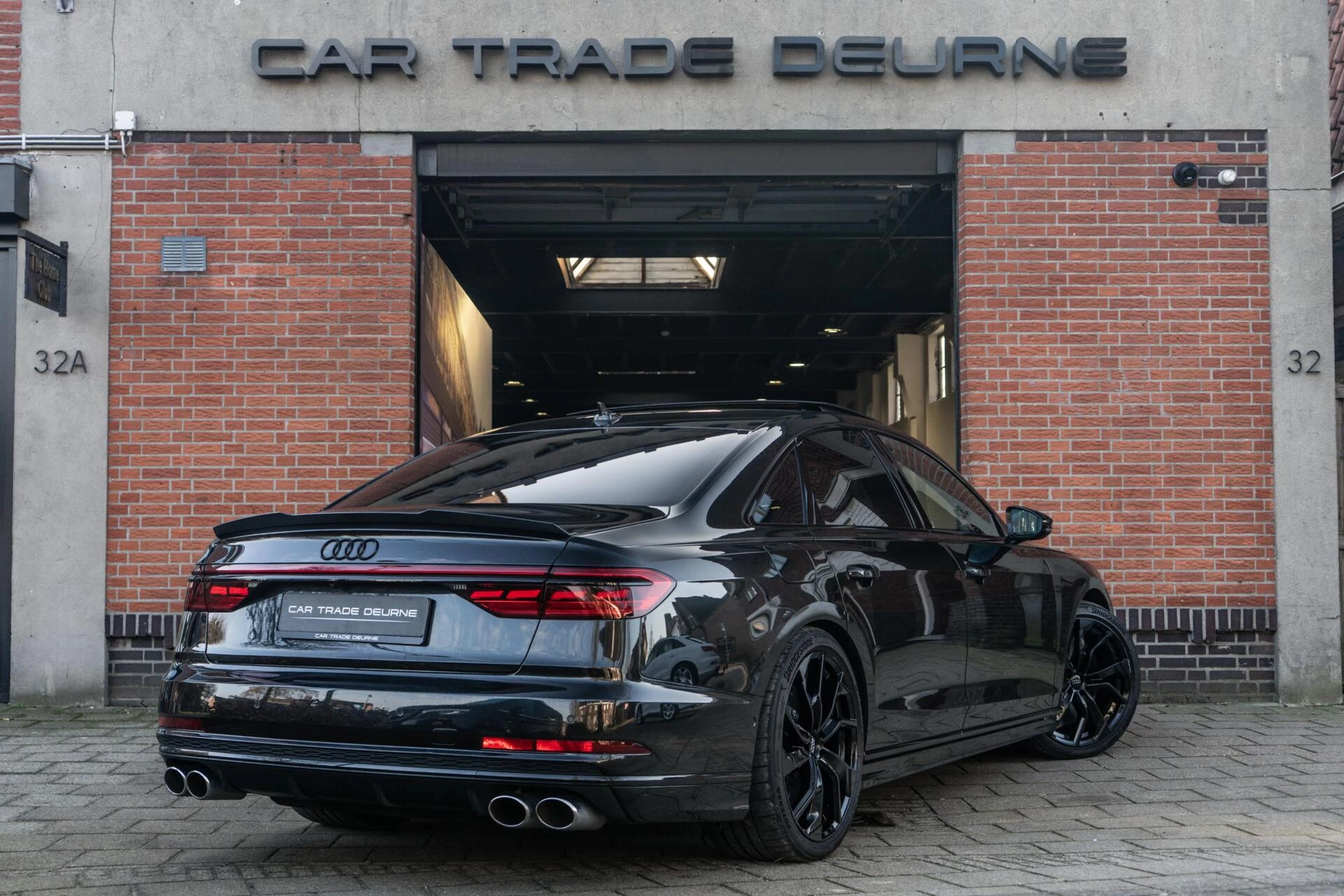 Hoofdafbeelding Audi S8