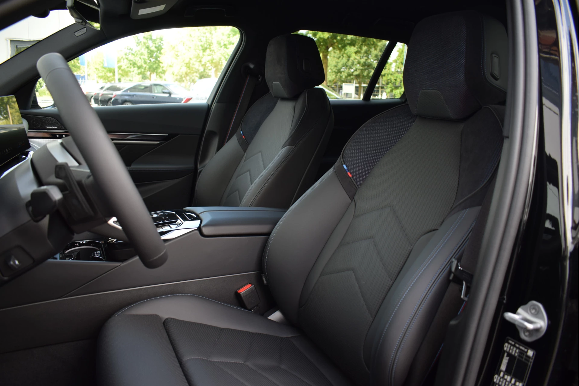 Hoofdafbeelding BMW i5