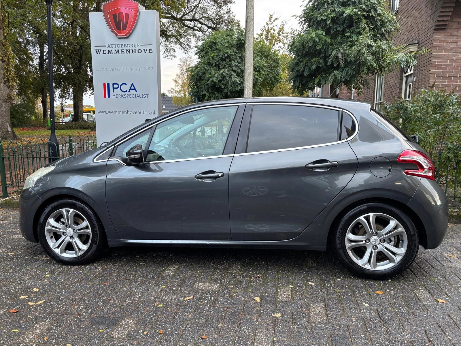 Hoofdafbeelding Peugeot 208