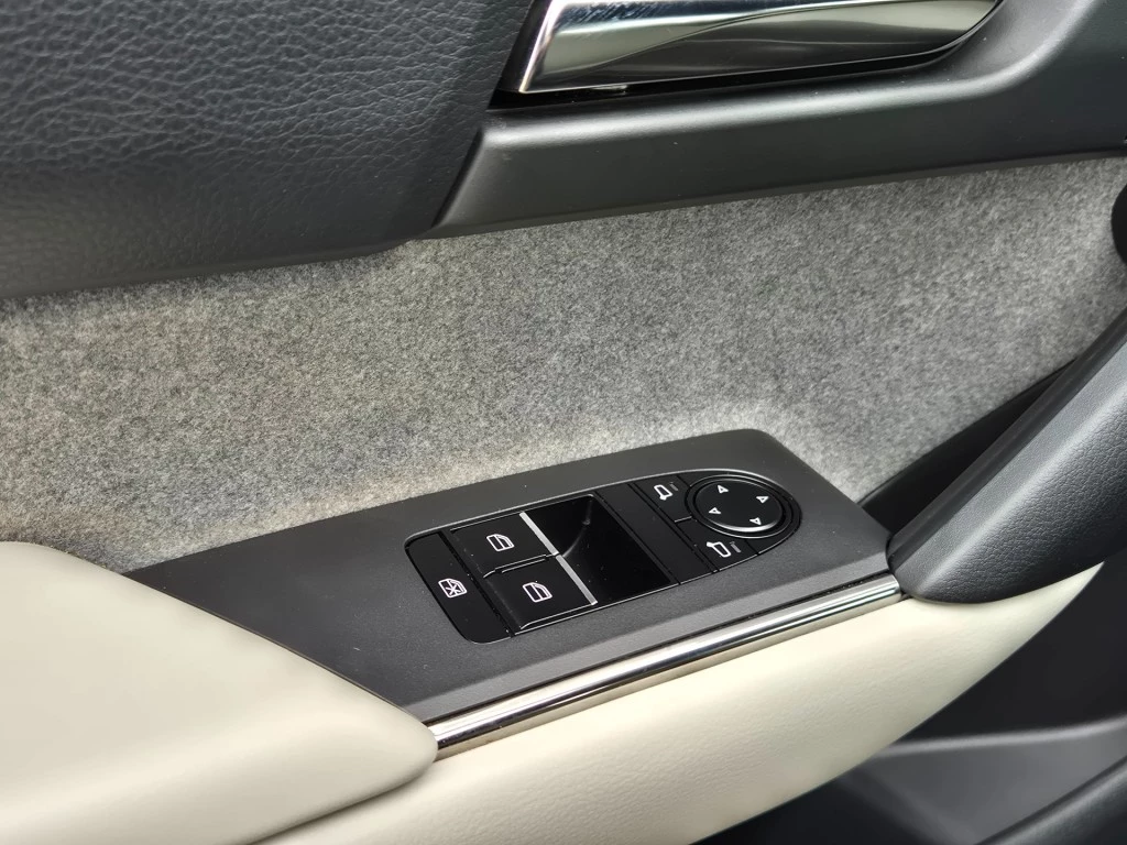 Hoofdafbeelding Mazda MX-30