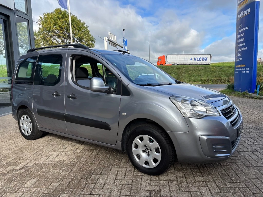Hoofdafbeelding Peugeot Partner