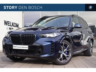 BMW X5 xDrive50e High Executive M Sport Automaat / Panoramadak / Trekhaak / Parking Assistant Professional / M Multifunctionele Stoelen / Soft-Close / Adaptieve LED / Active Steering