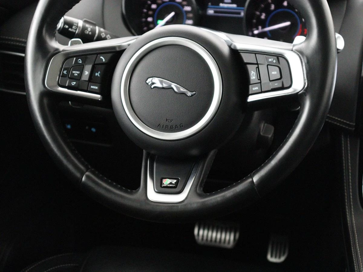 Hoofdafbeelding Jaguar F-PACE