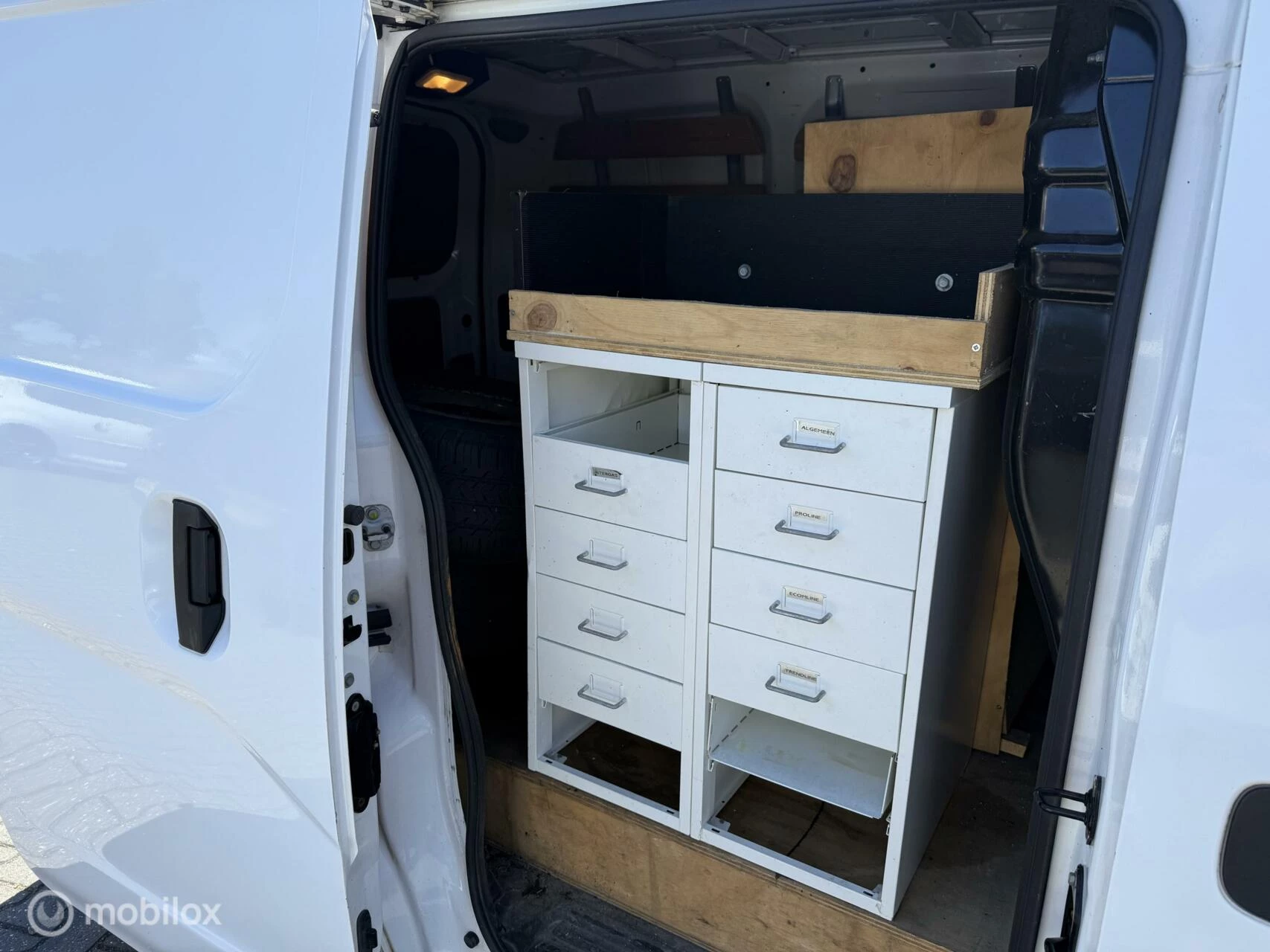 Hoofdafbeelding Nissan NV200