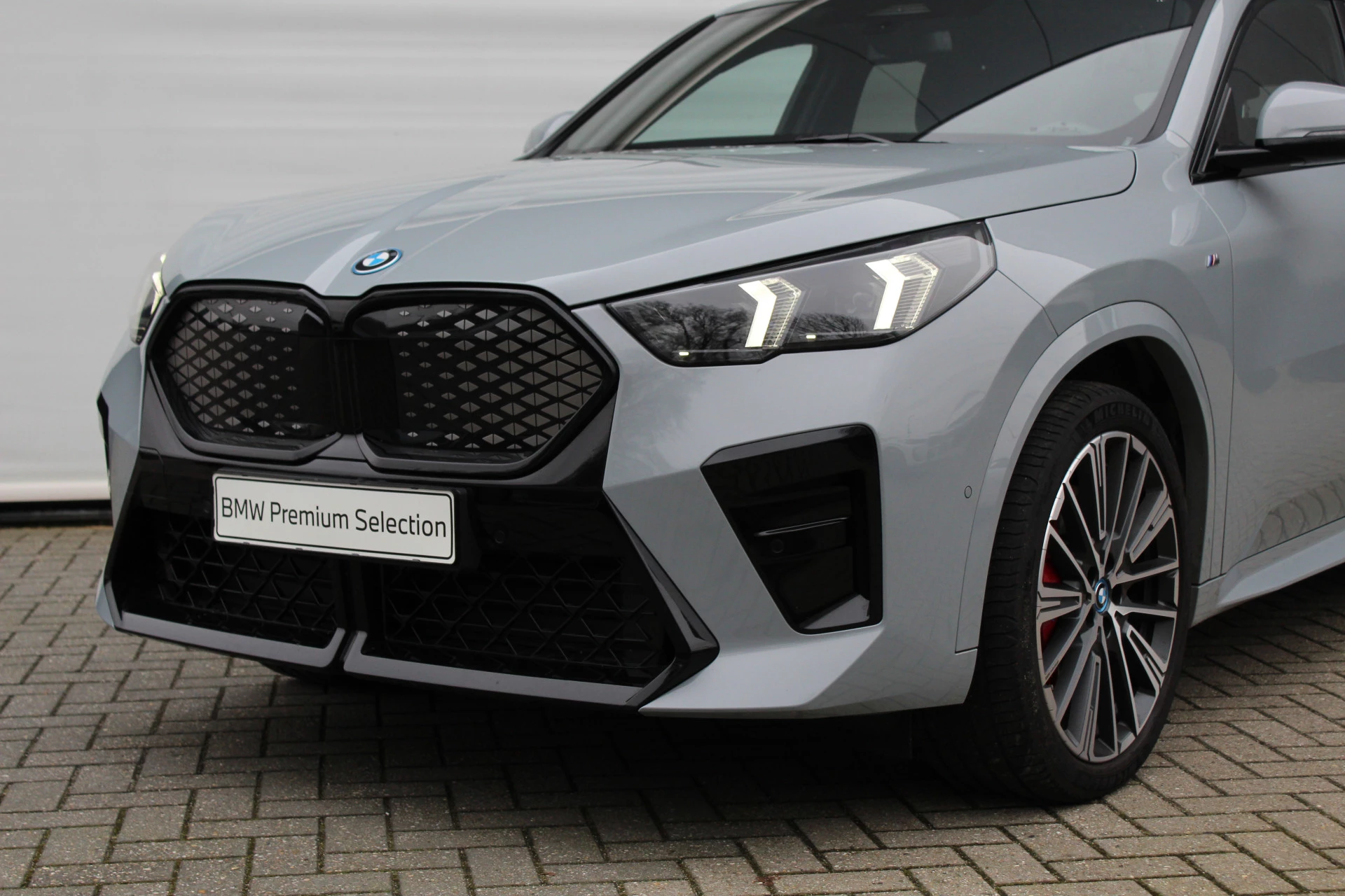 Hoofdafbeelding BMW iX2