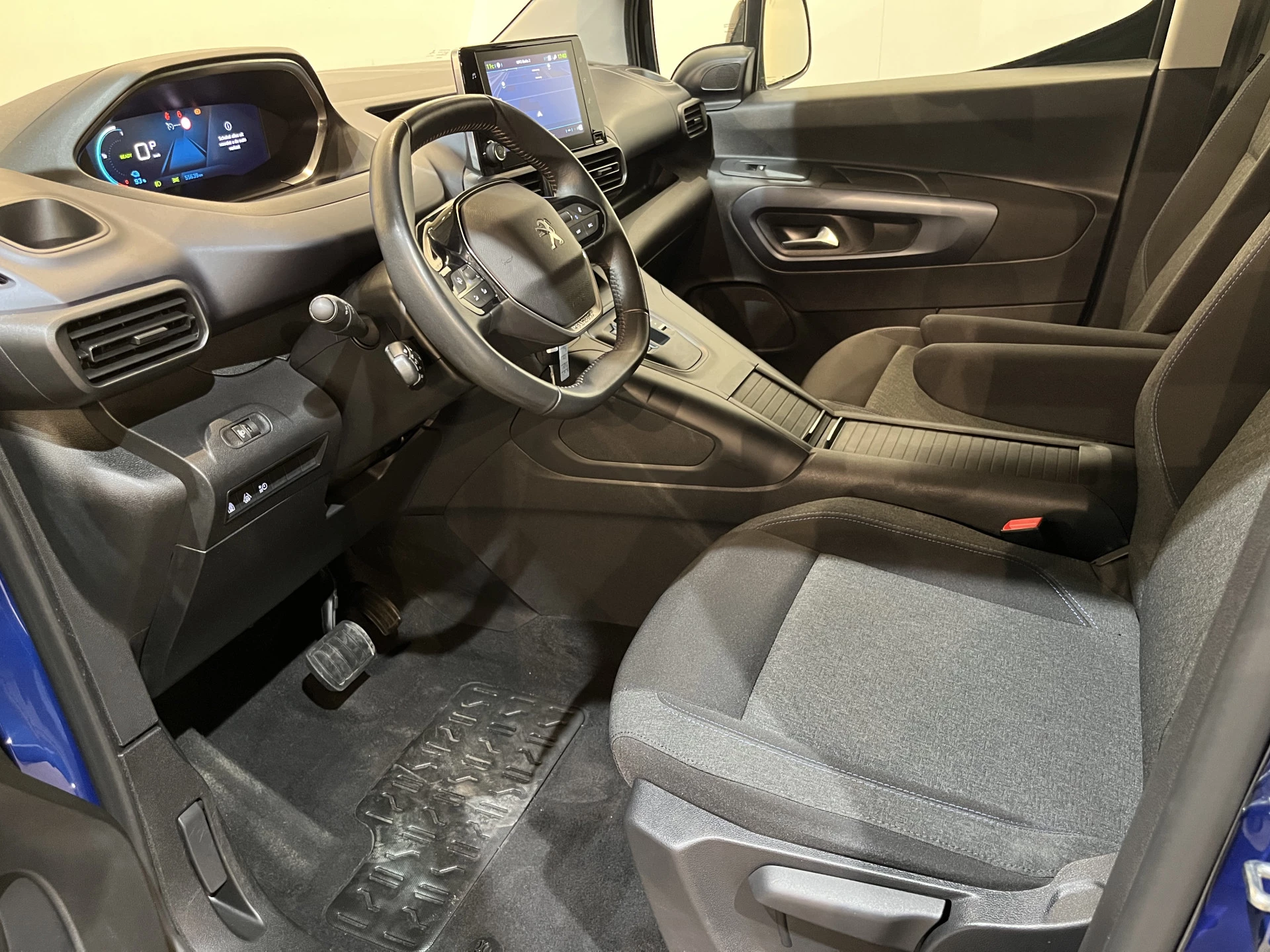 Hoofdafbeelding Peugeot e-Rifter