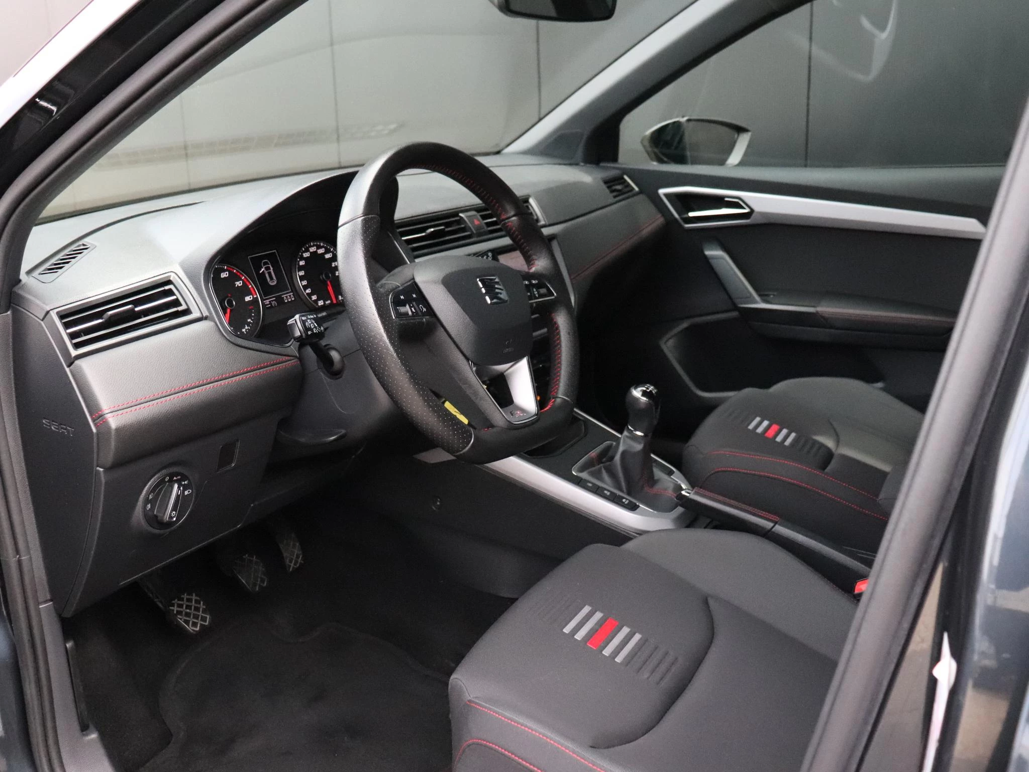 Hoofdafbeelding SEAT Arona