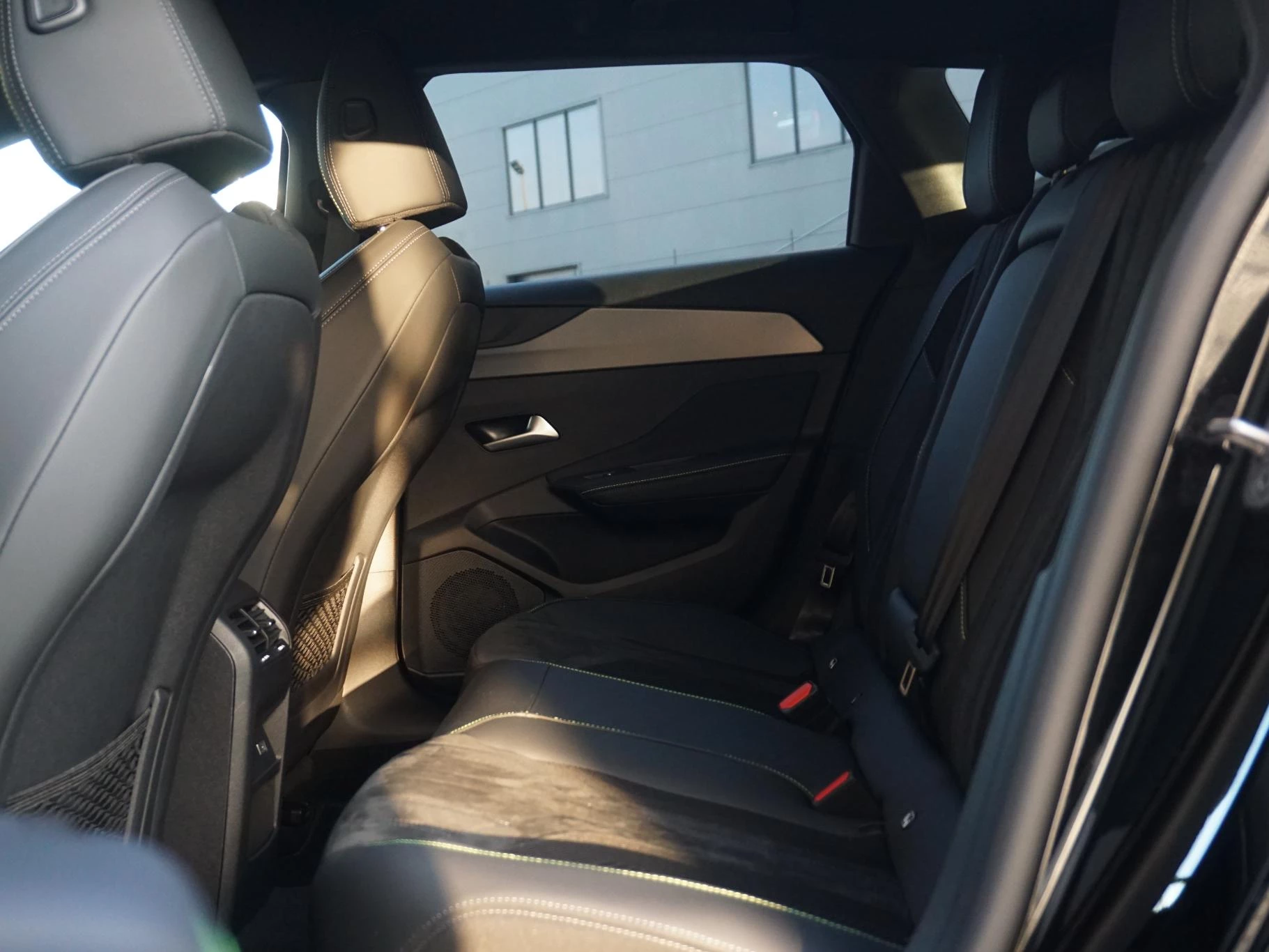 Hoofdafbeelding Peugeot e-308