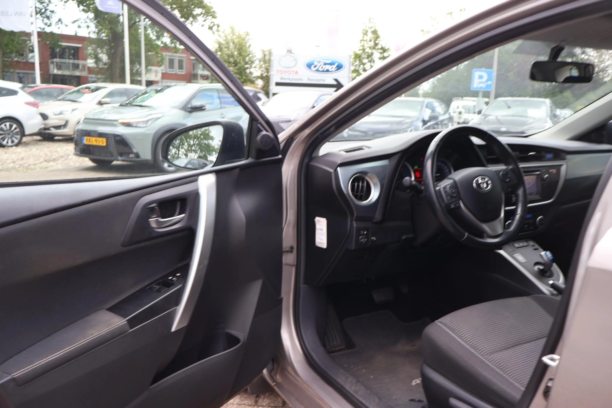Hoofdafbeelding Toyota Auris