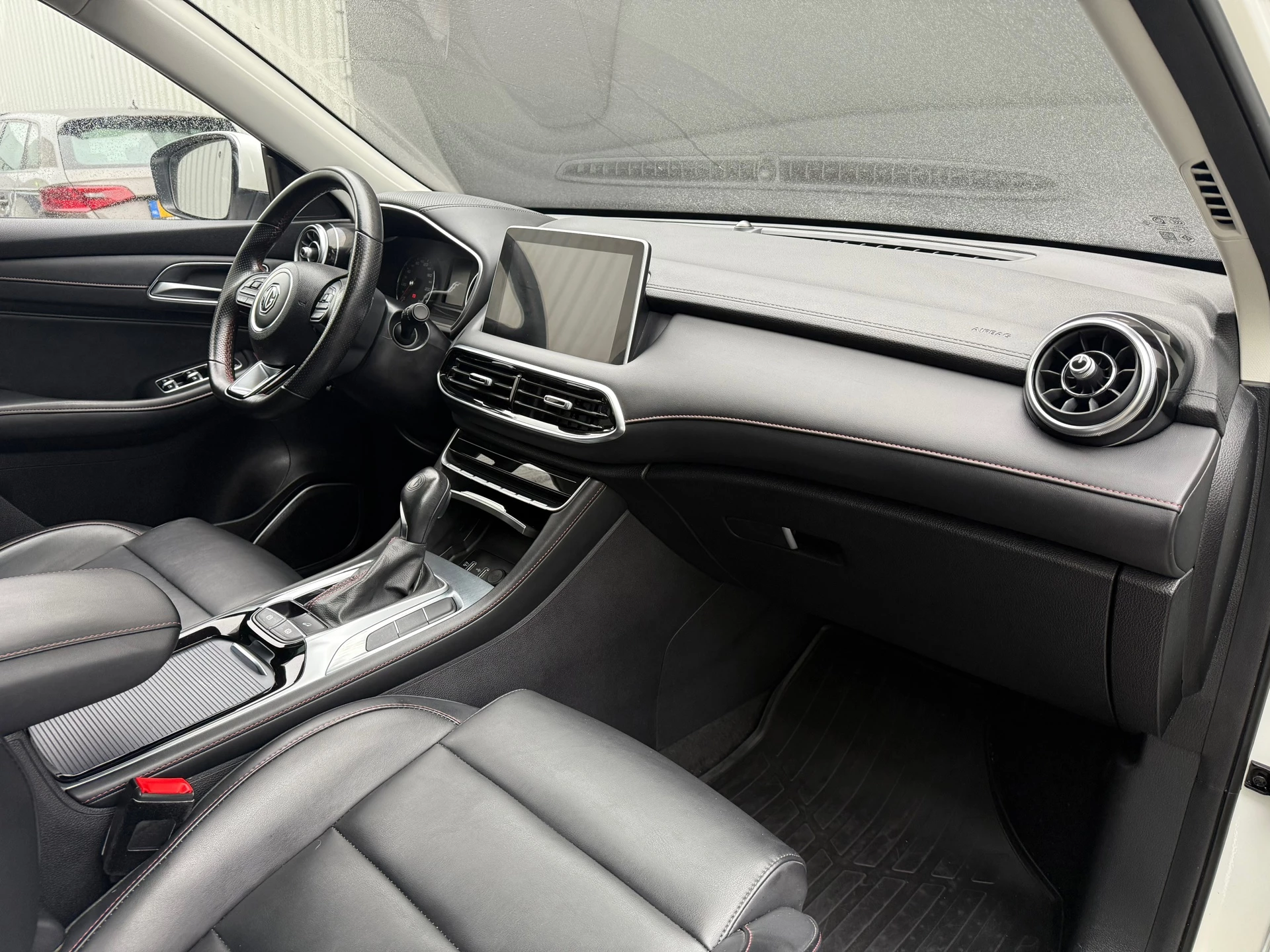 Hoofdafbeelding MG HS